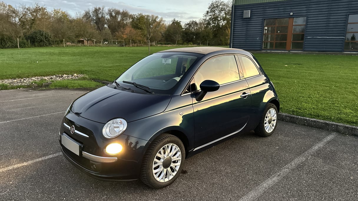 Location Fiat 500 C 2014 à Colmar (Colmar) - Getaround