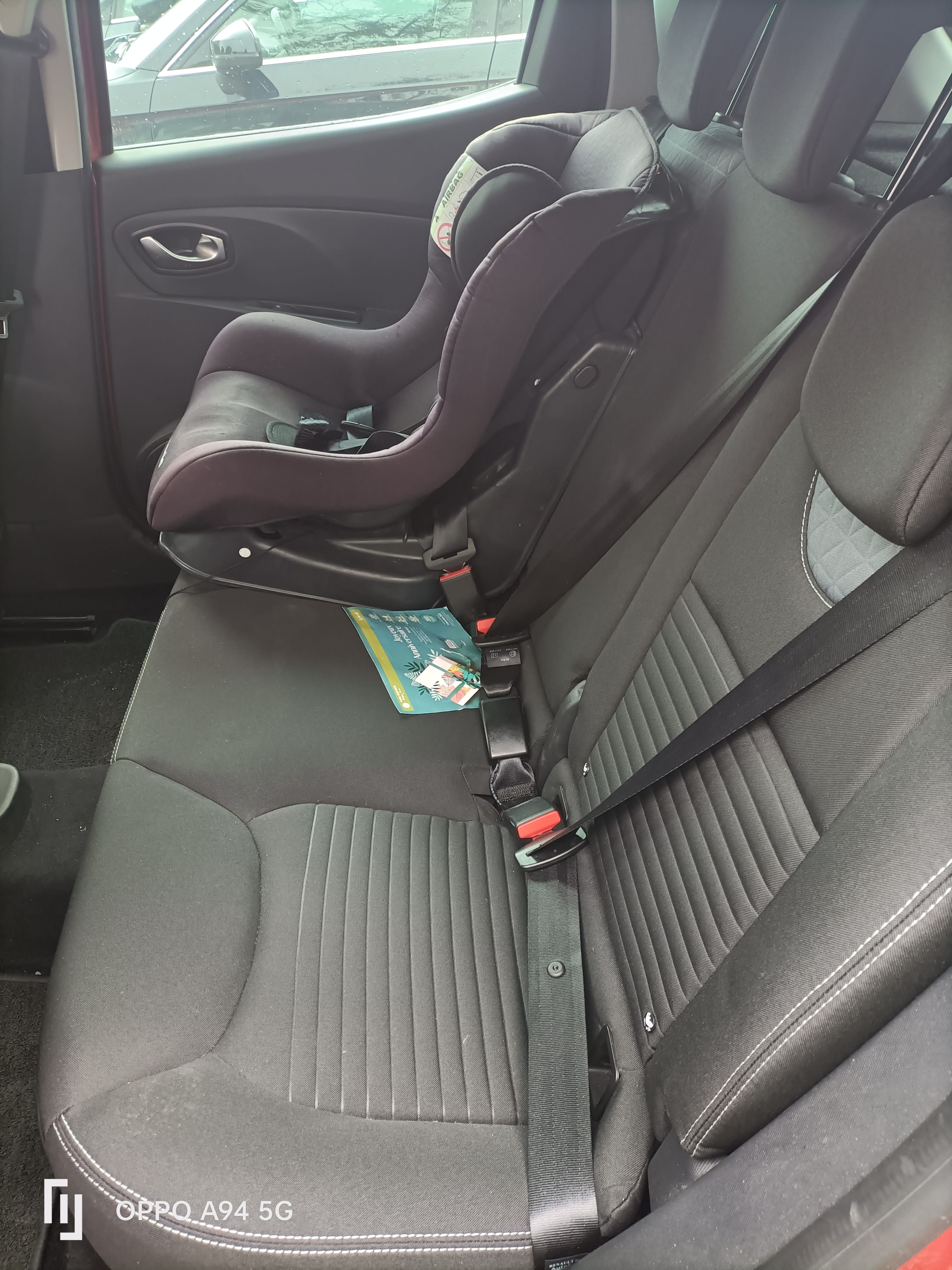 Renault Clio with Baby seat