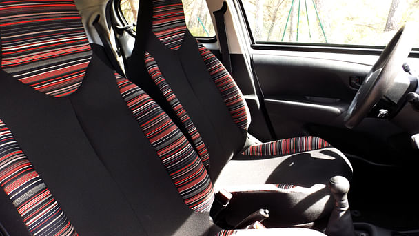 Citroen C1 PureTech FEEL*clim*Parking Rond point du Prado