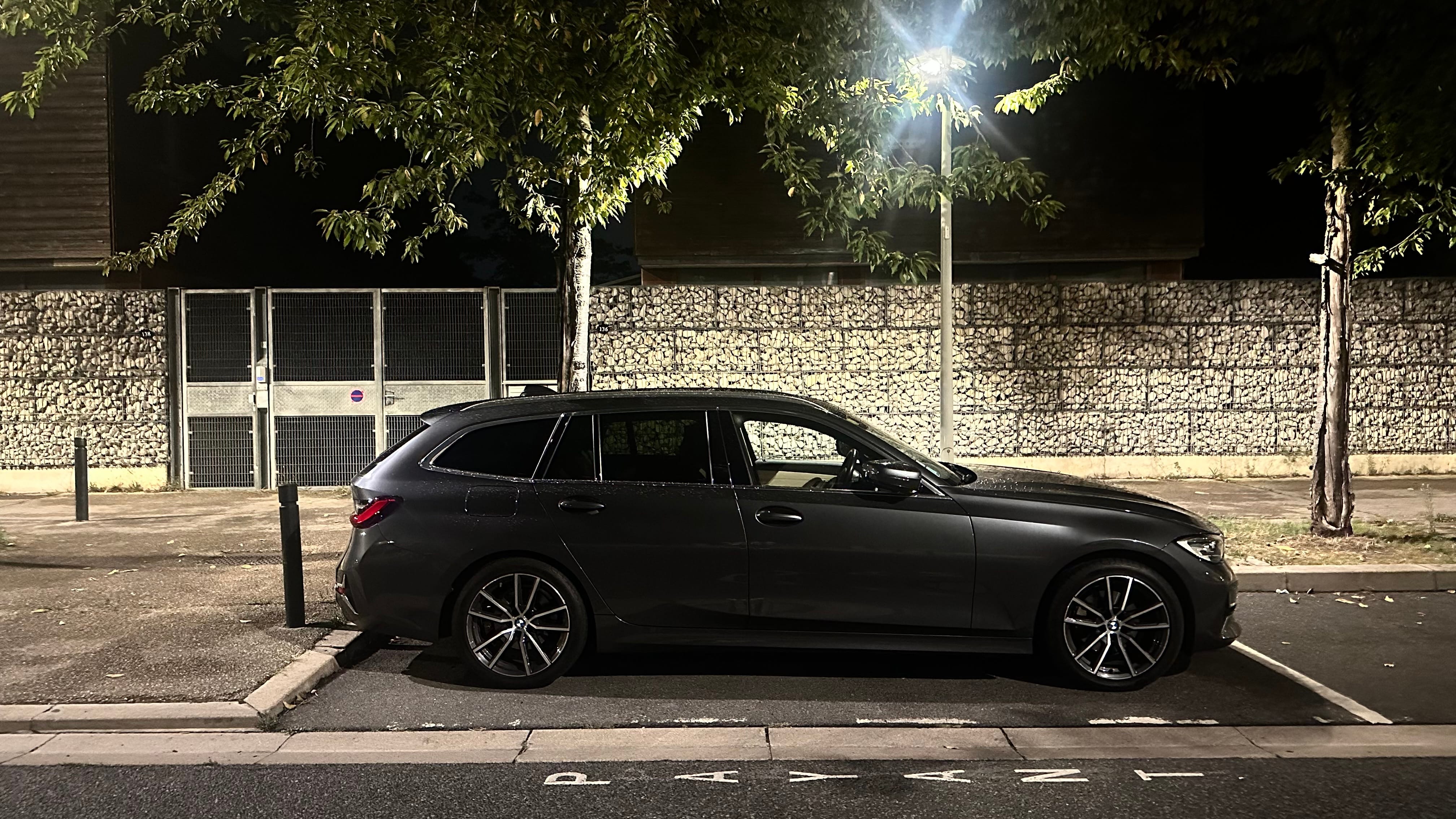BMW Série 3 320d xDrive Luxury avec Climatisation