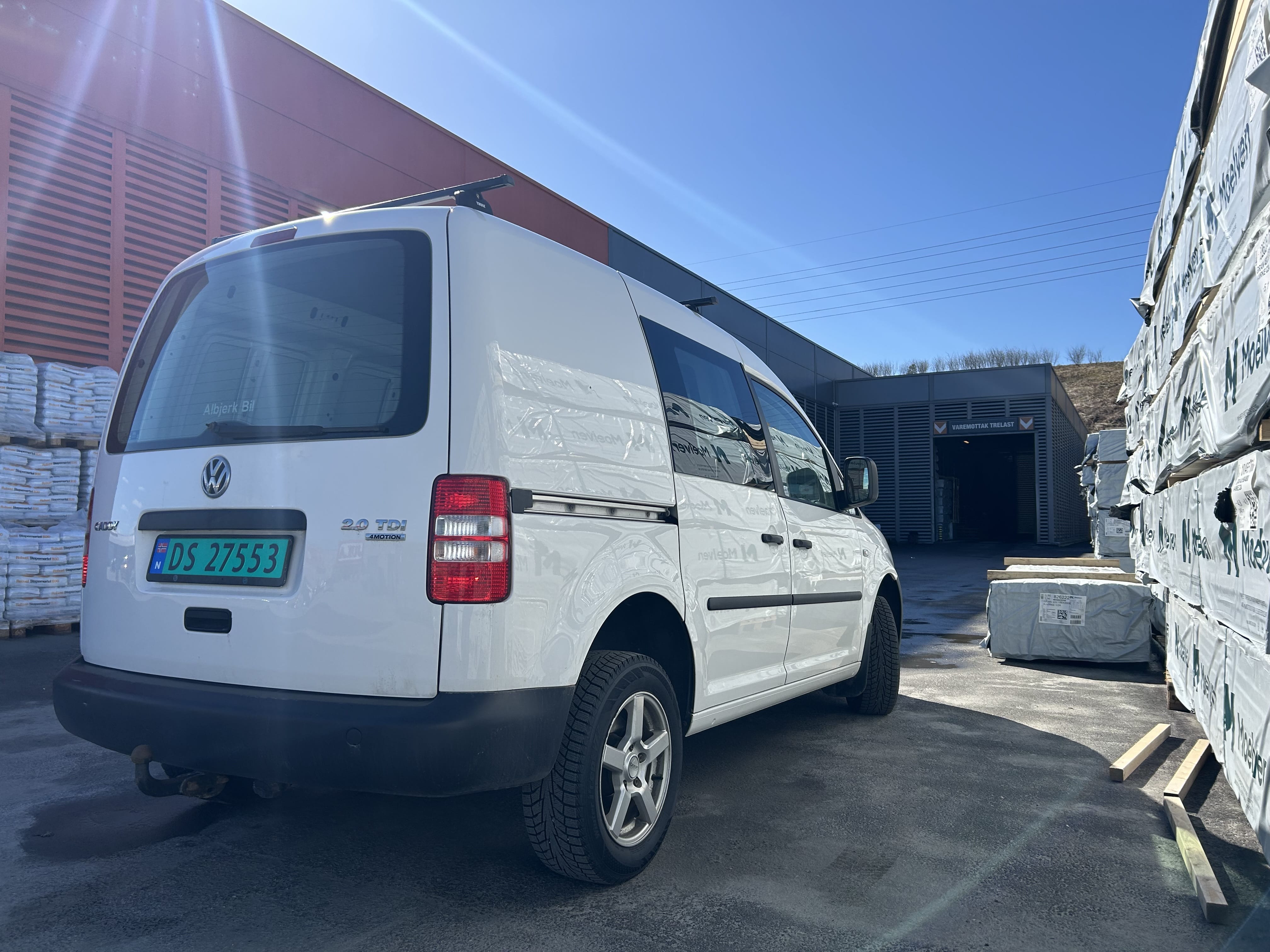 Volkswagen Caddy Varebil 2.0TDI med Cruisekontroll