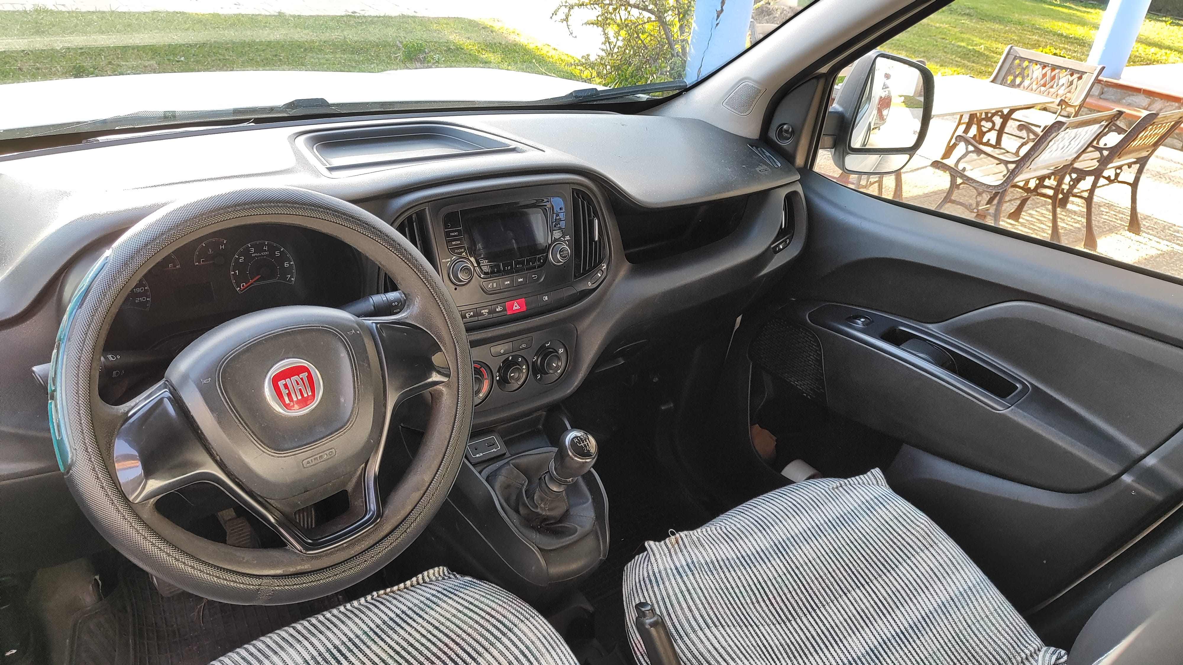 Fiat Doblo con Audio Bluetooth