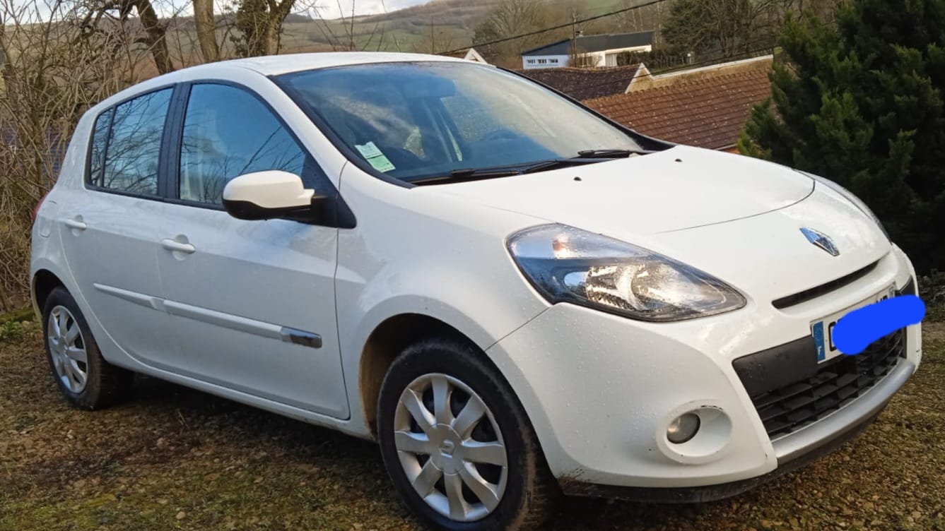 Renault Clio 1.5 dci avec Entrée audio / iPod