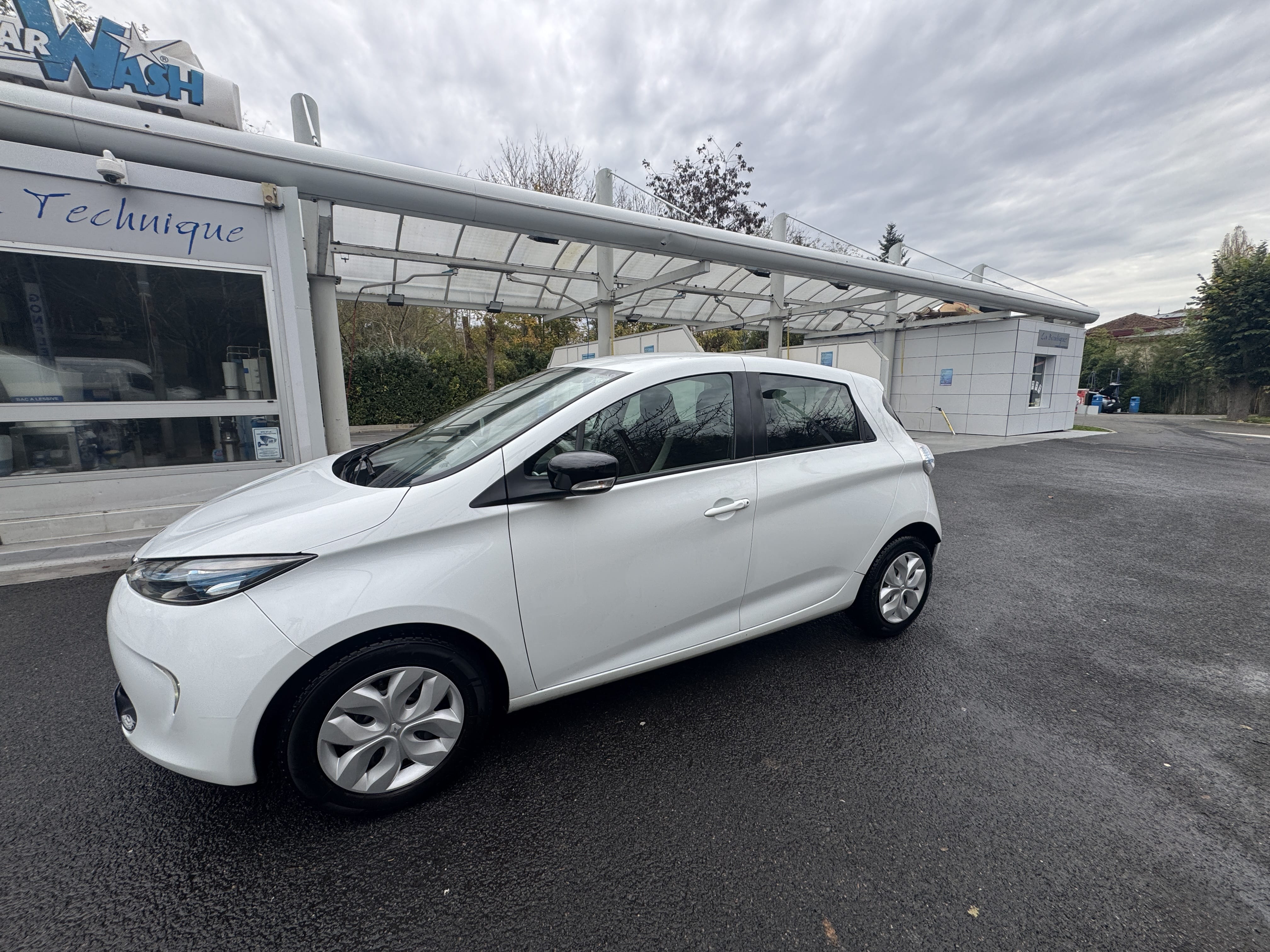 Renault ZOE, 2016, Électrique, automatique