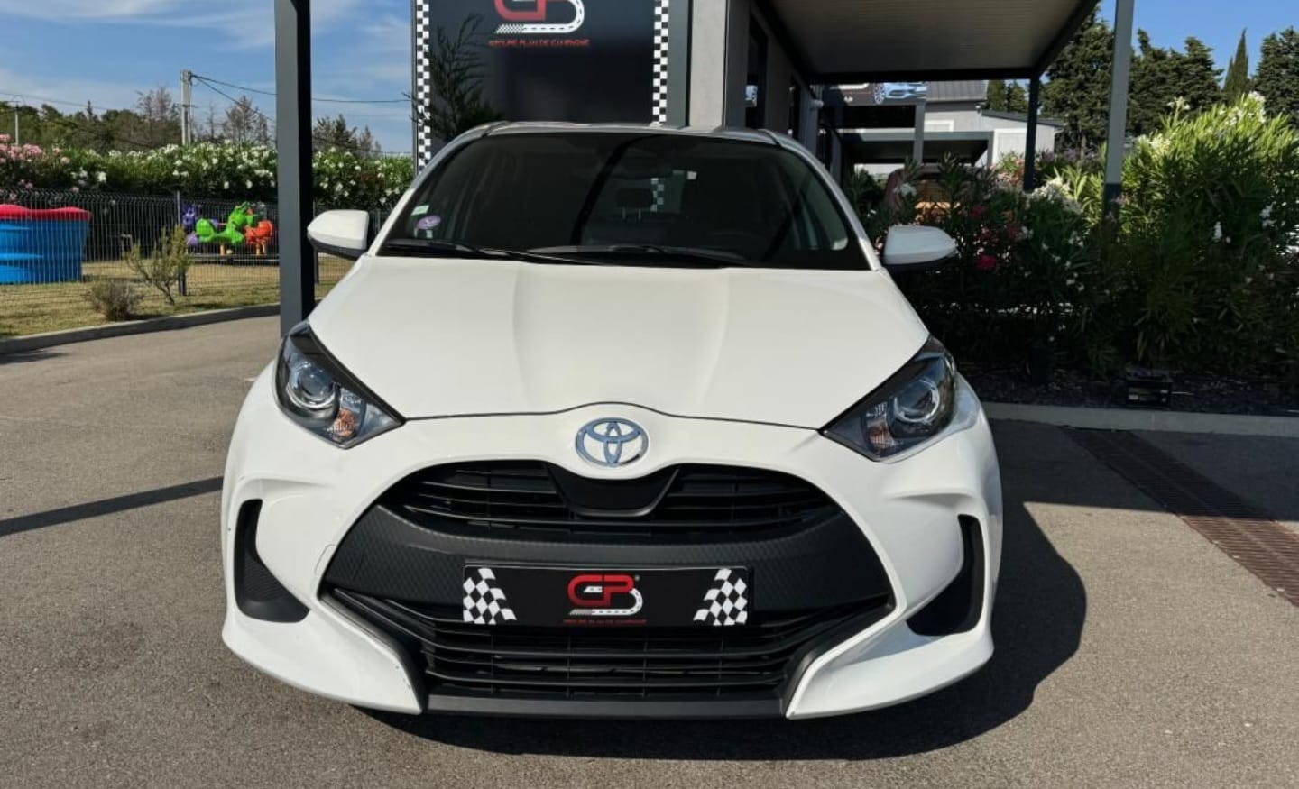 Toyota Yaris Hybride con Cámara de marcha atrás