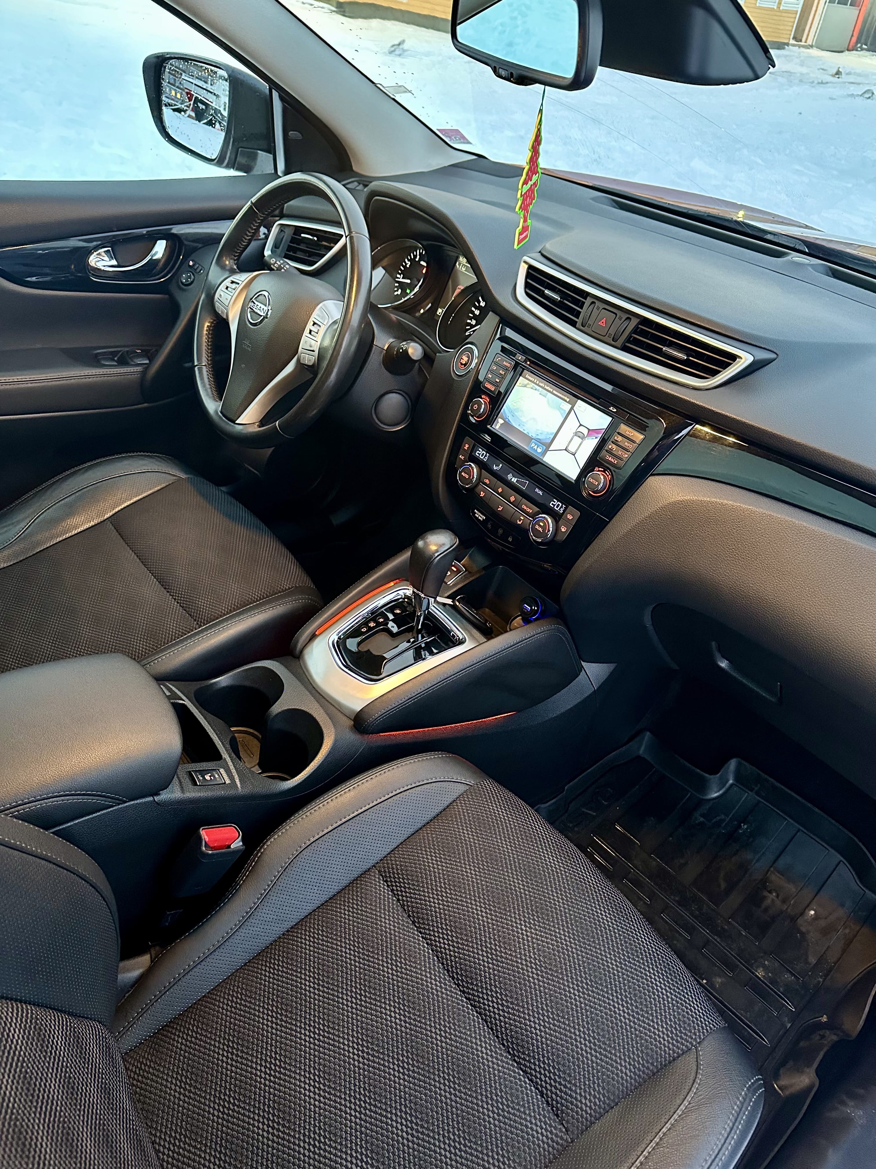 Nissan Qashqai con Entrada de Audio/iPod