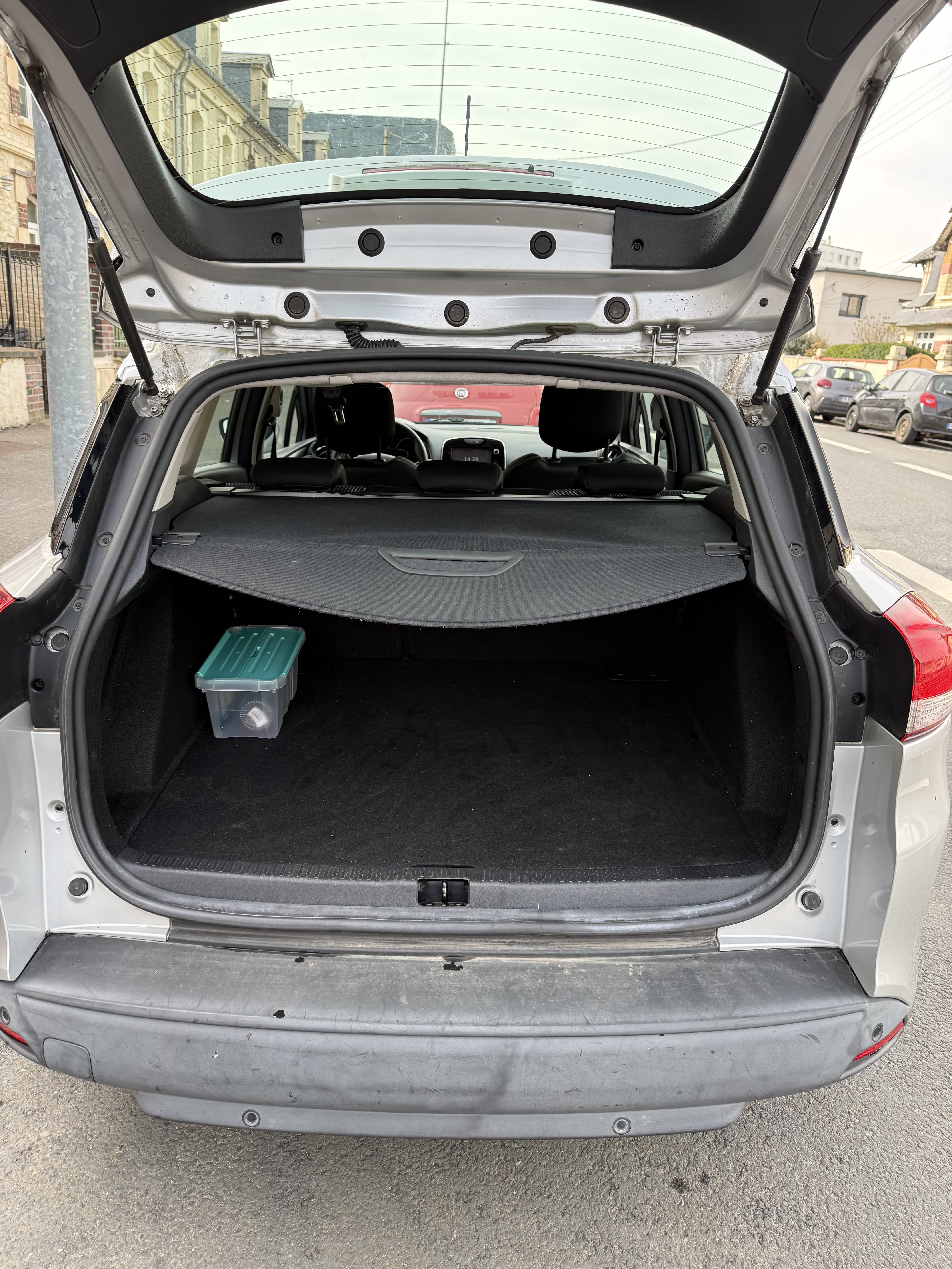 Renault Clio ESTATE 90cv avec Audio Bluetooth