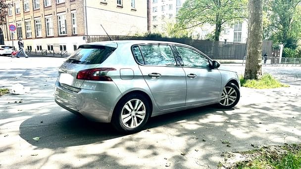 Peugeot 308 FF194 avec Audio Bluetooth