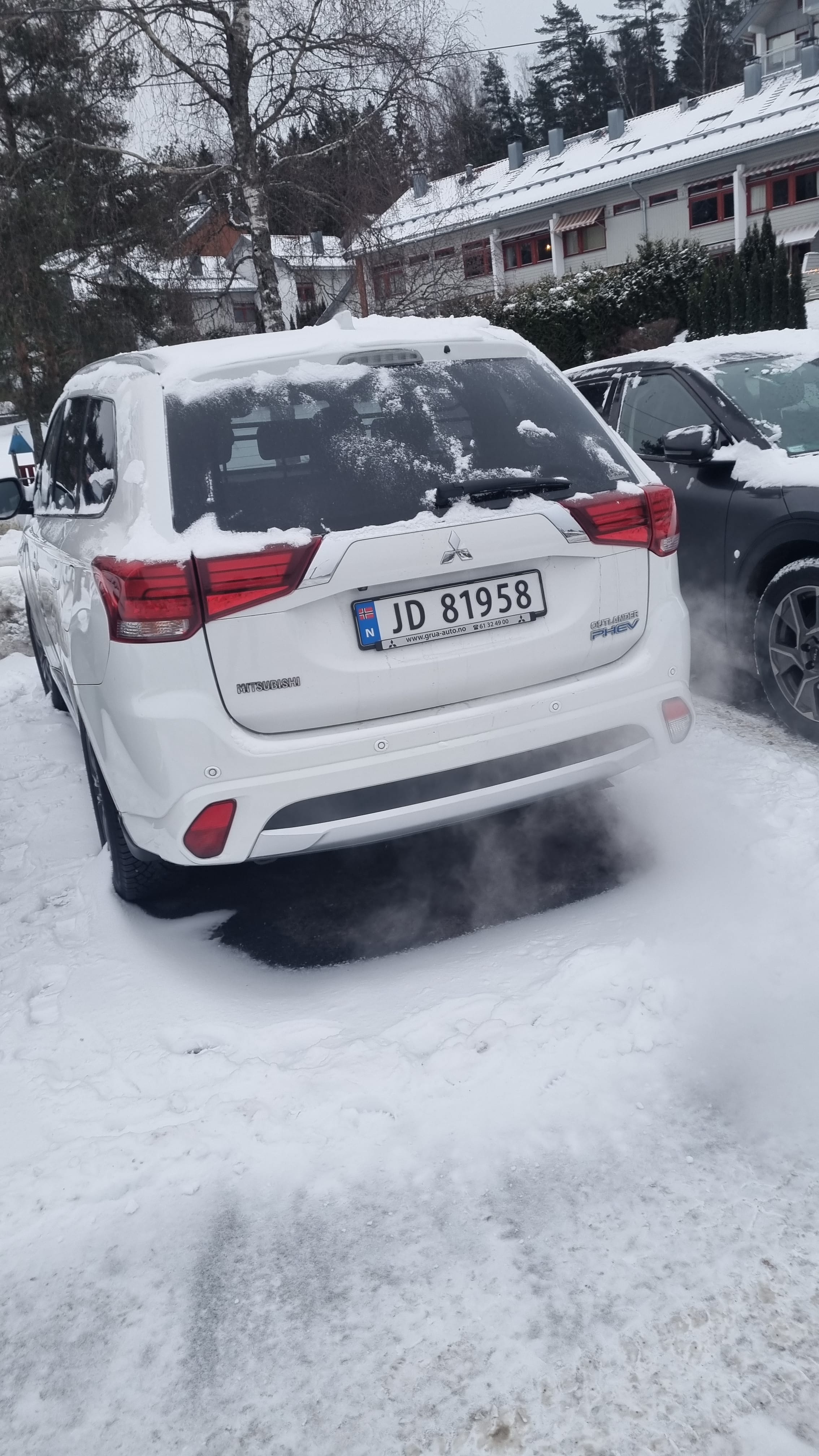 Mitsubishi Outlander Hybrid med Firehjulstrekk
