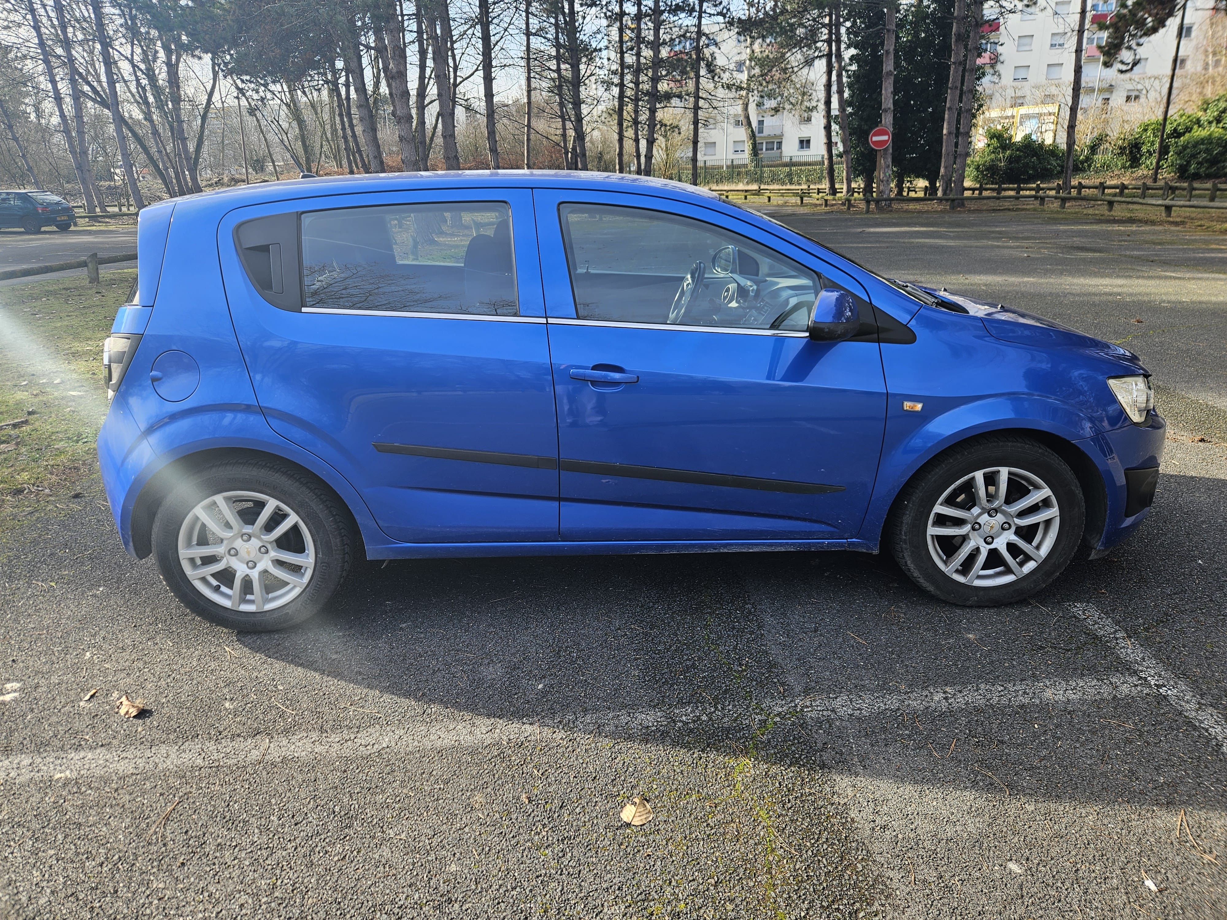 Chevrolet Aveo Chevrolet aveo 1.4 LTZ 16V 5 portes avec Climatisation