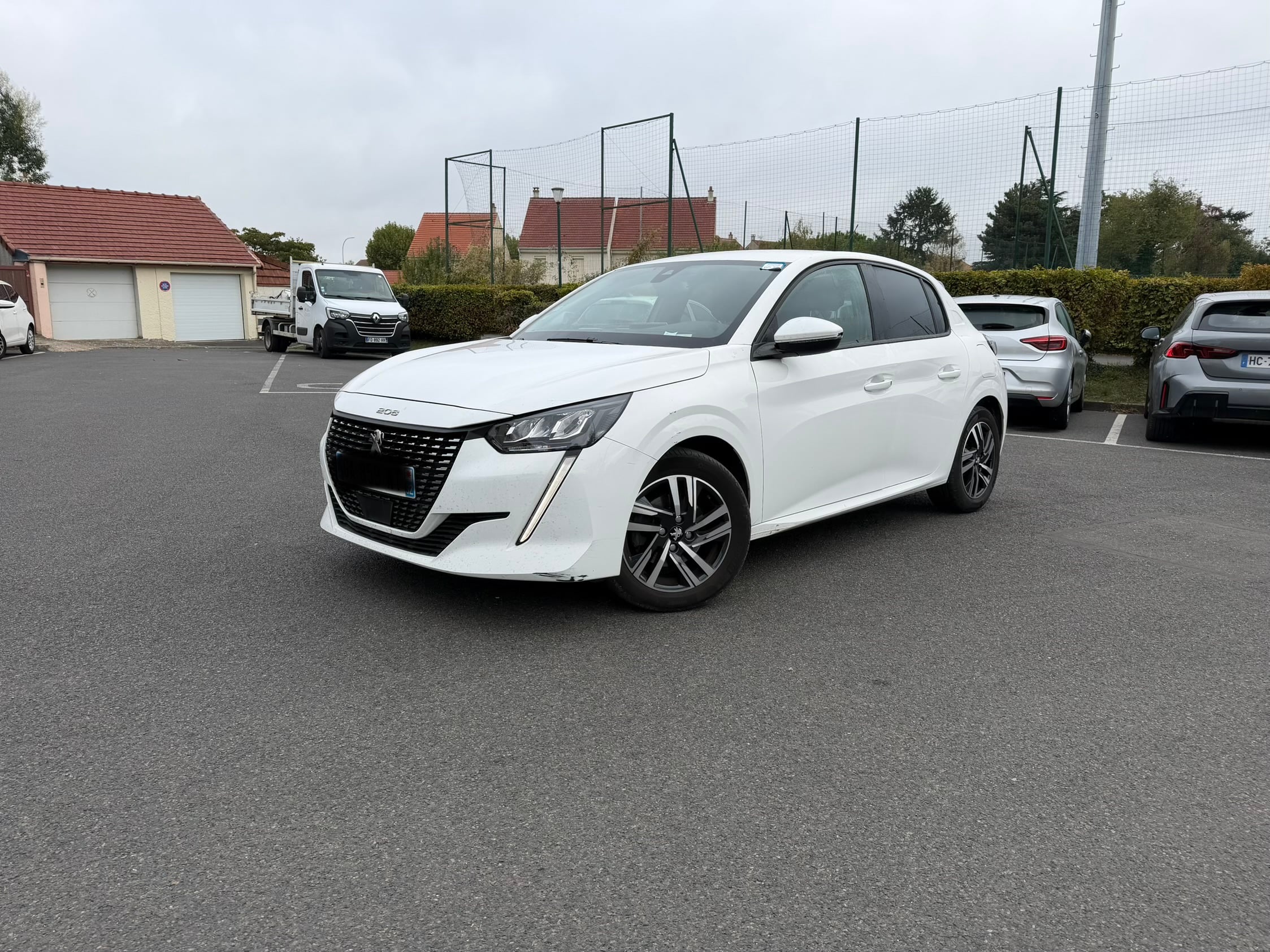 Peugeot 208, 2021, Essence 95