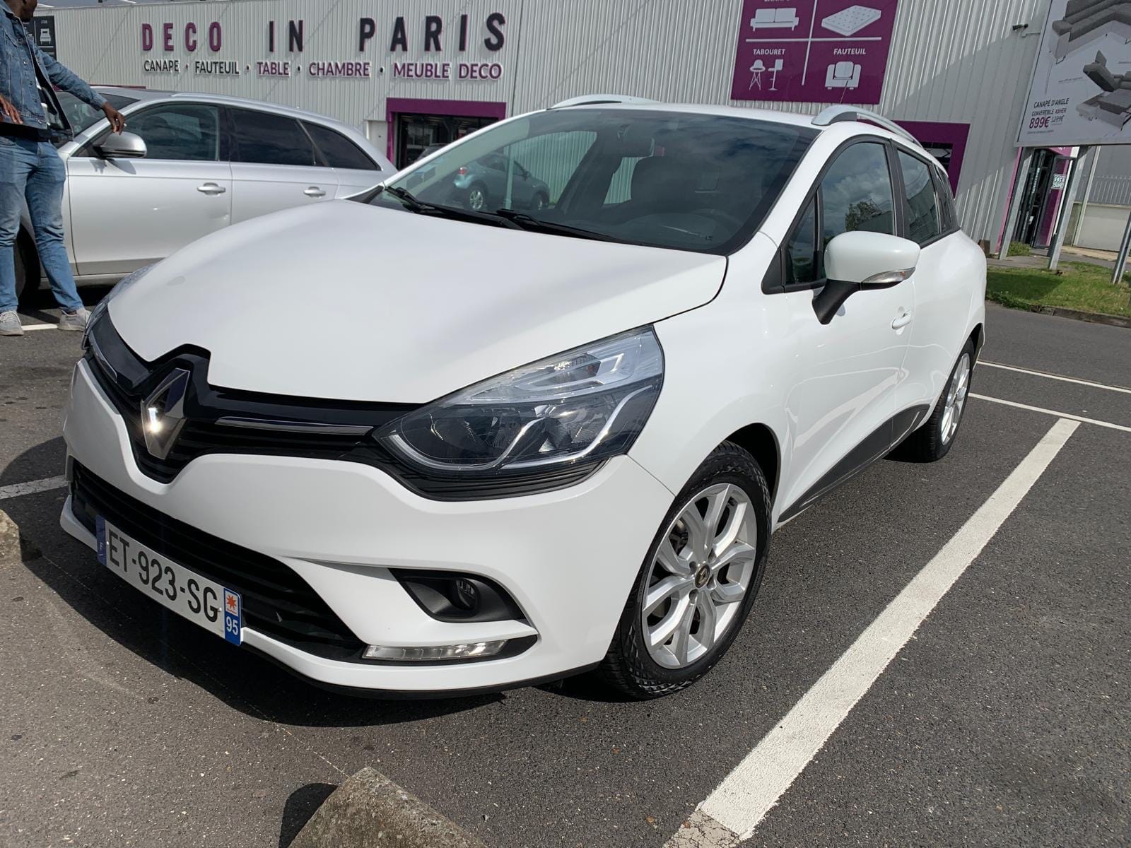 Renault Clio Estate avec Climatisation