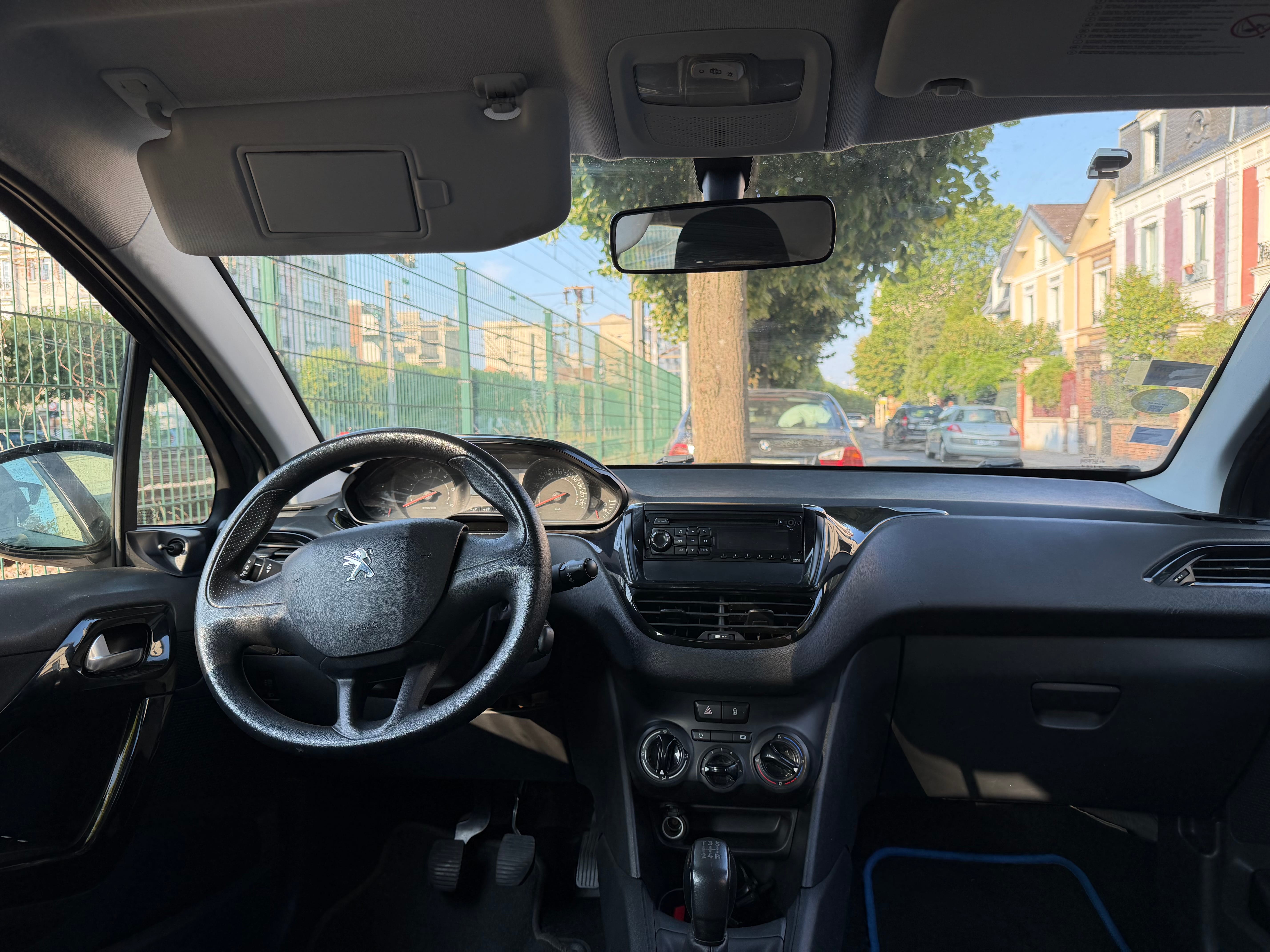 Peugeot 208 avec Port USB