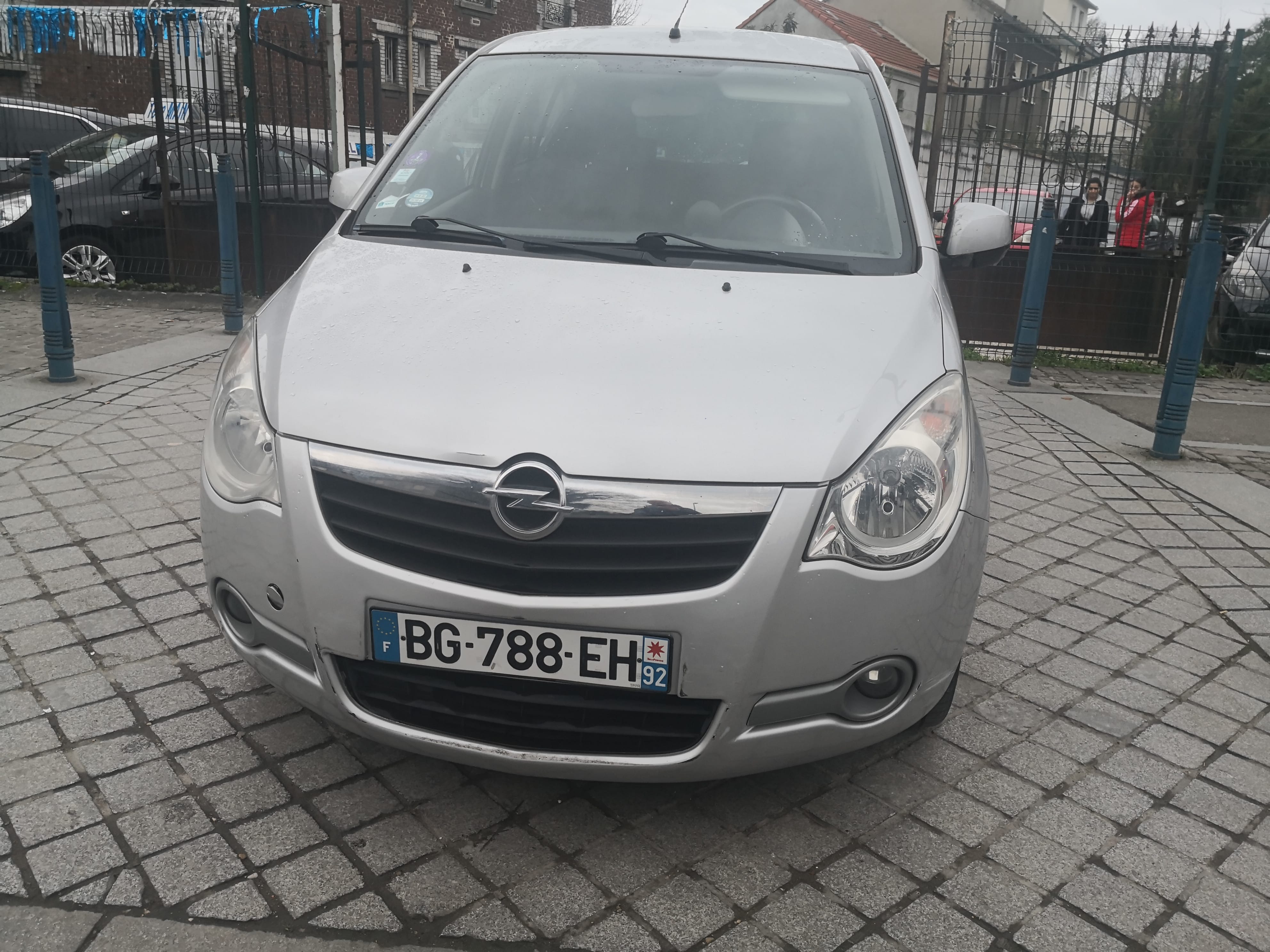 Opel Agila