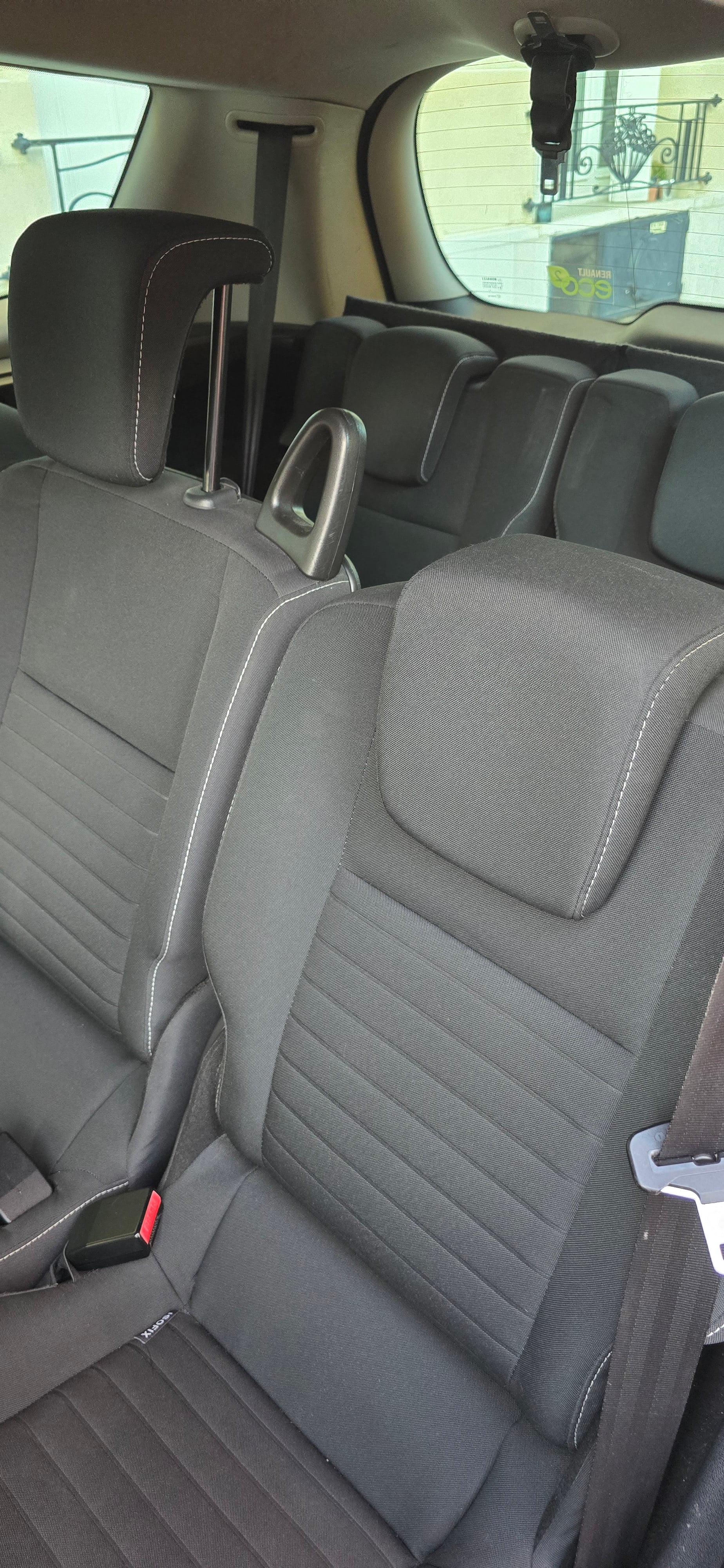 Renault Grand Scenic avec Siège bébé
