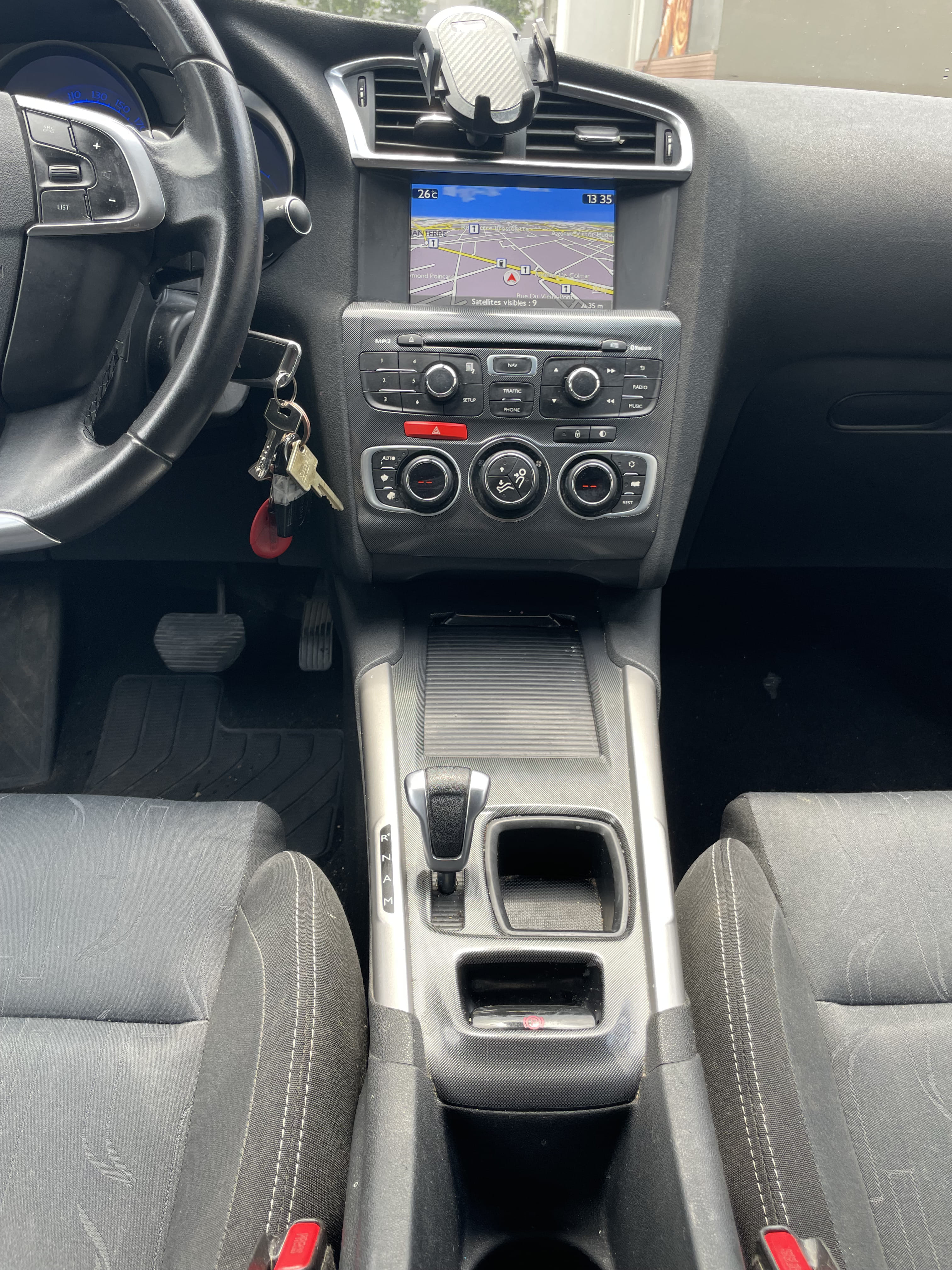 Citroen C4 avec GPS
