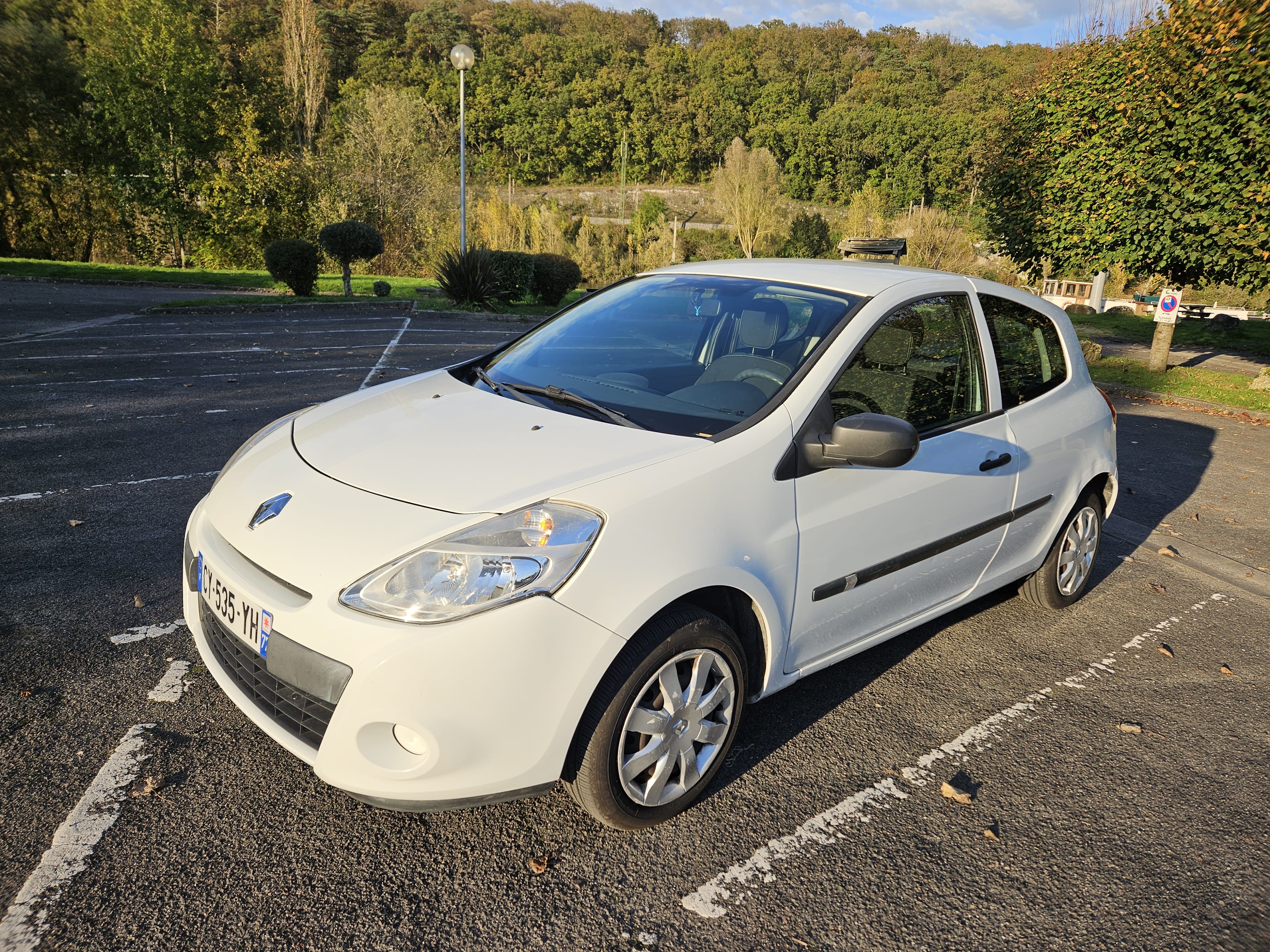 Renault Clio 1.2, 2013, Essence 95