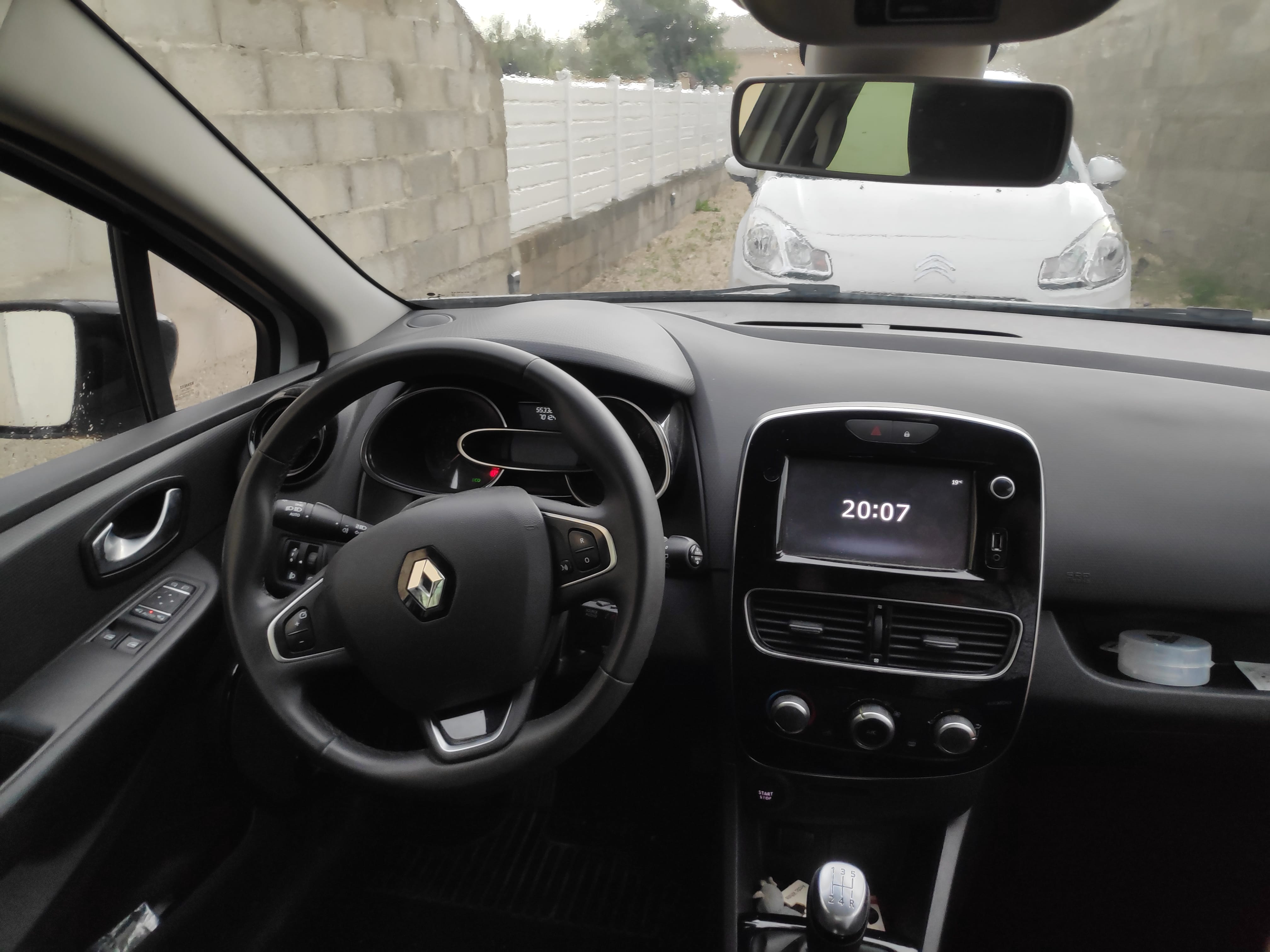 Renault Clio avec Climatisation