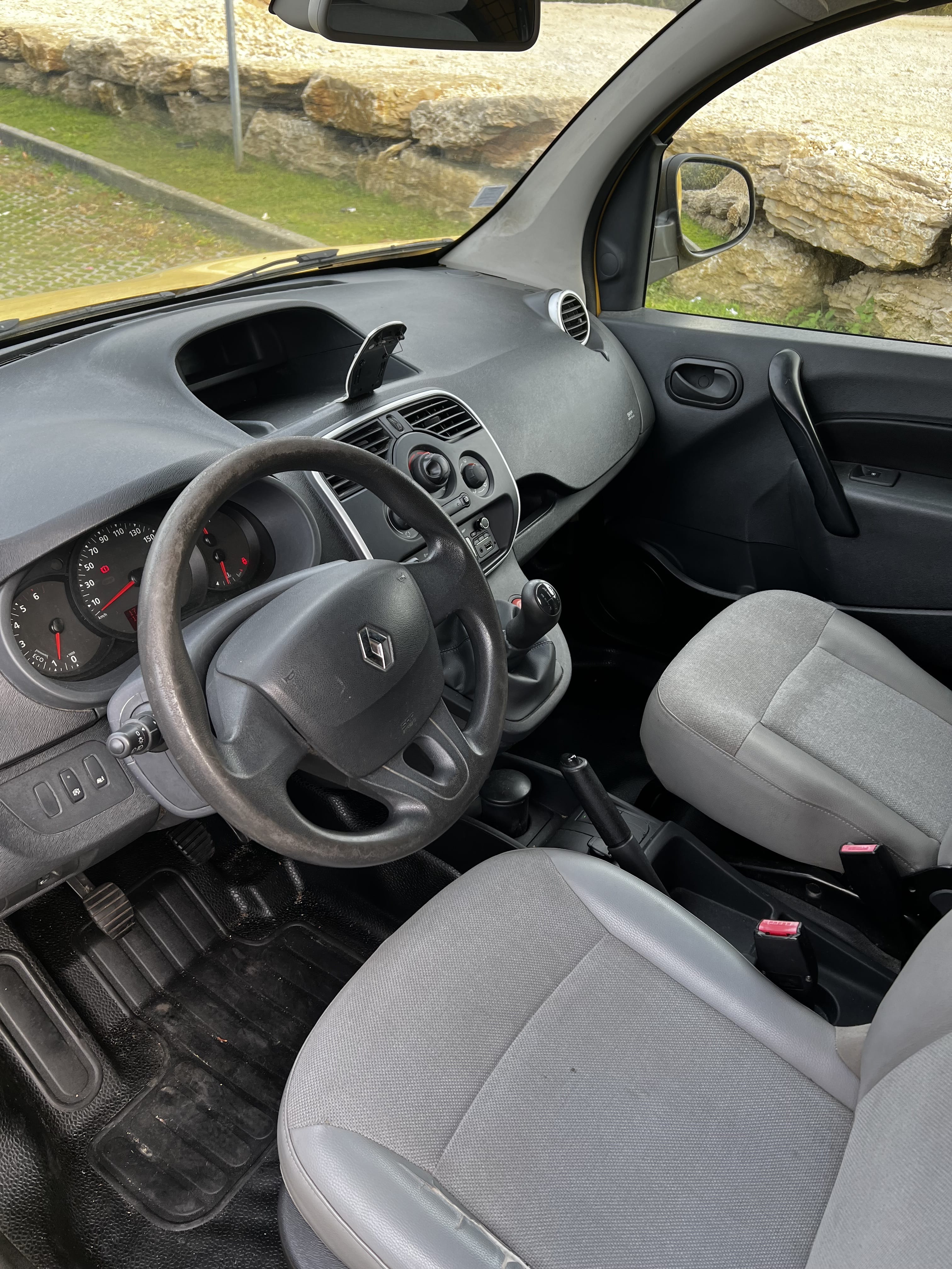 Renault Kangoo Fourgon avec Entrée audio / iPod