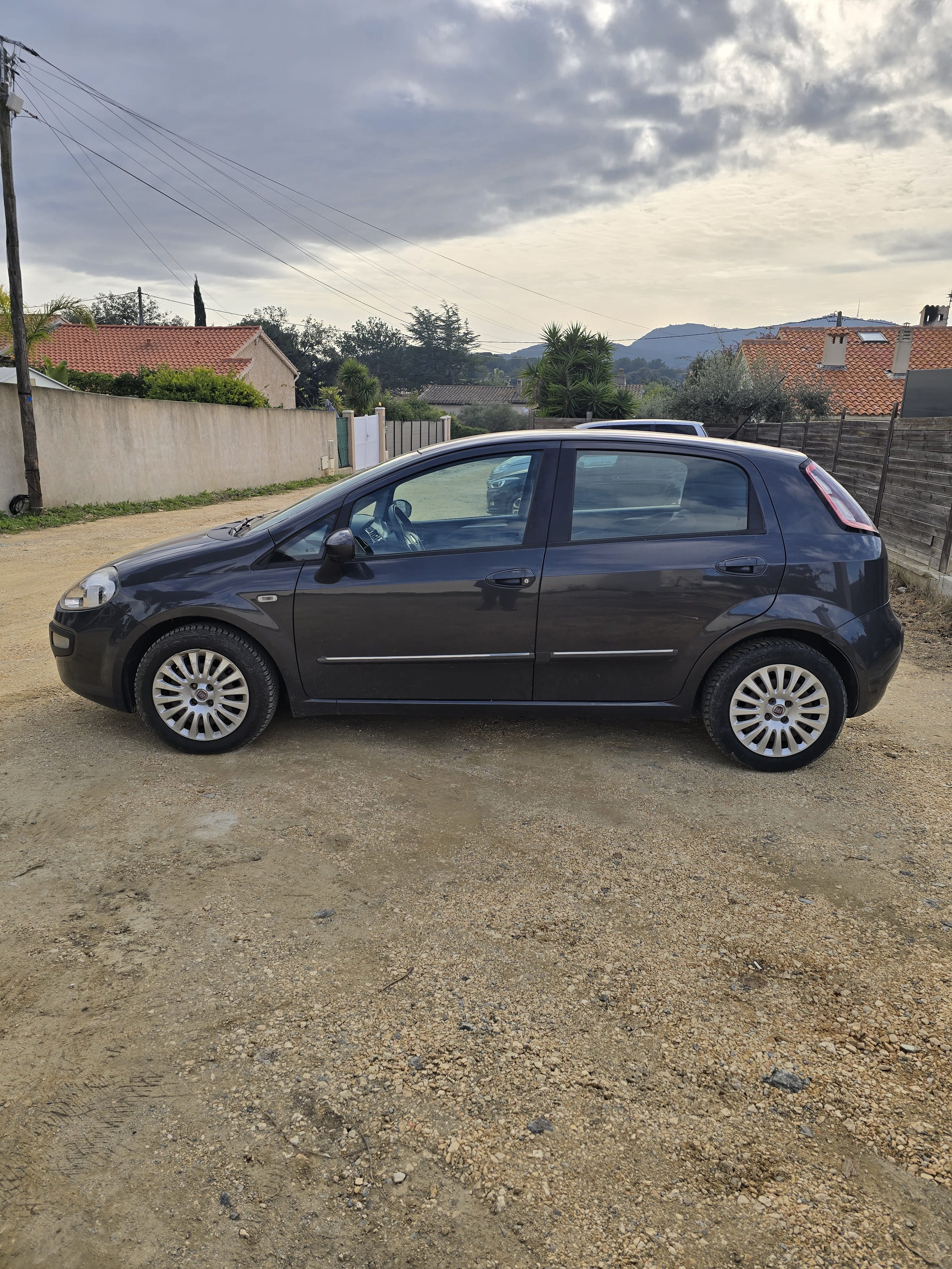Fiat Punto Evo avec Climatisation