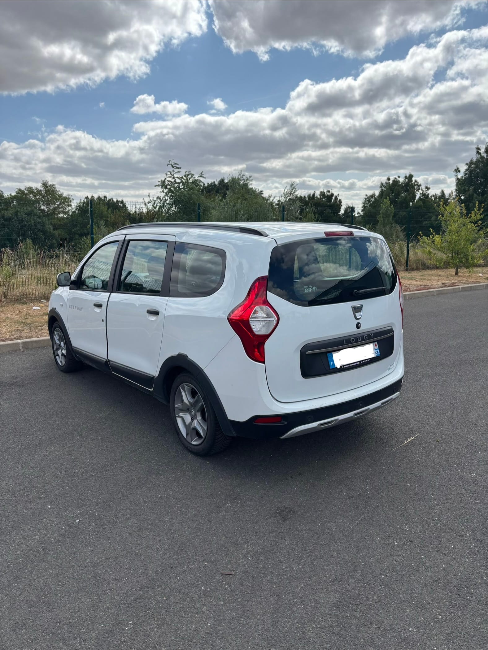 Dacia Lodgy 1.5 Dci avec GPS