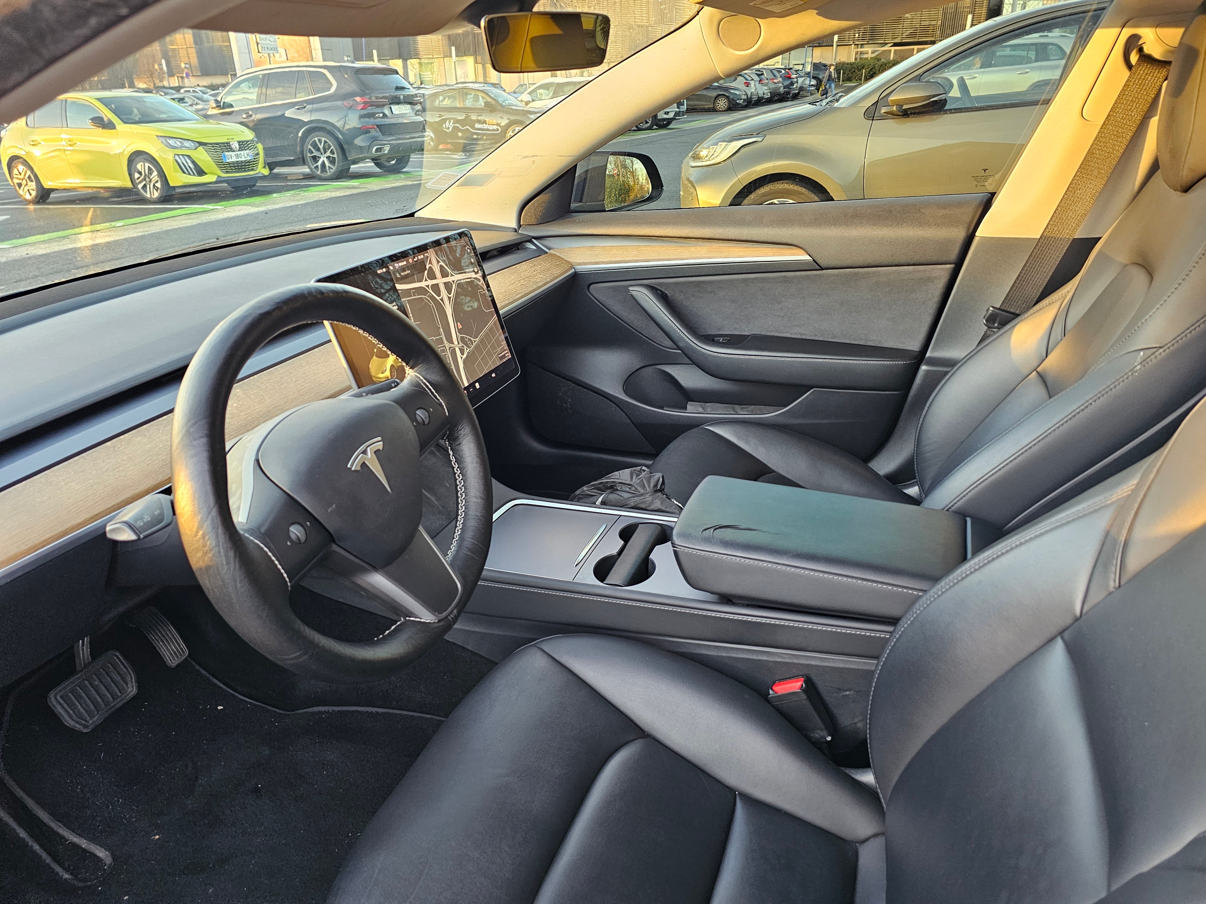 Tesla Model 3 avec Dashcam