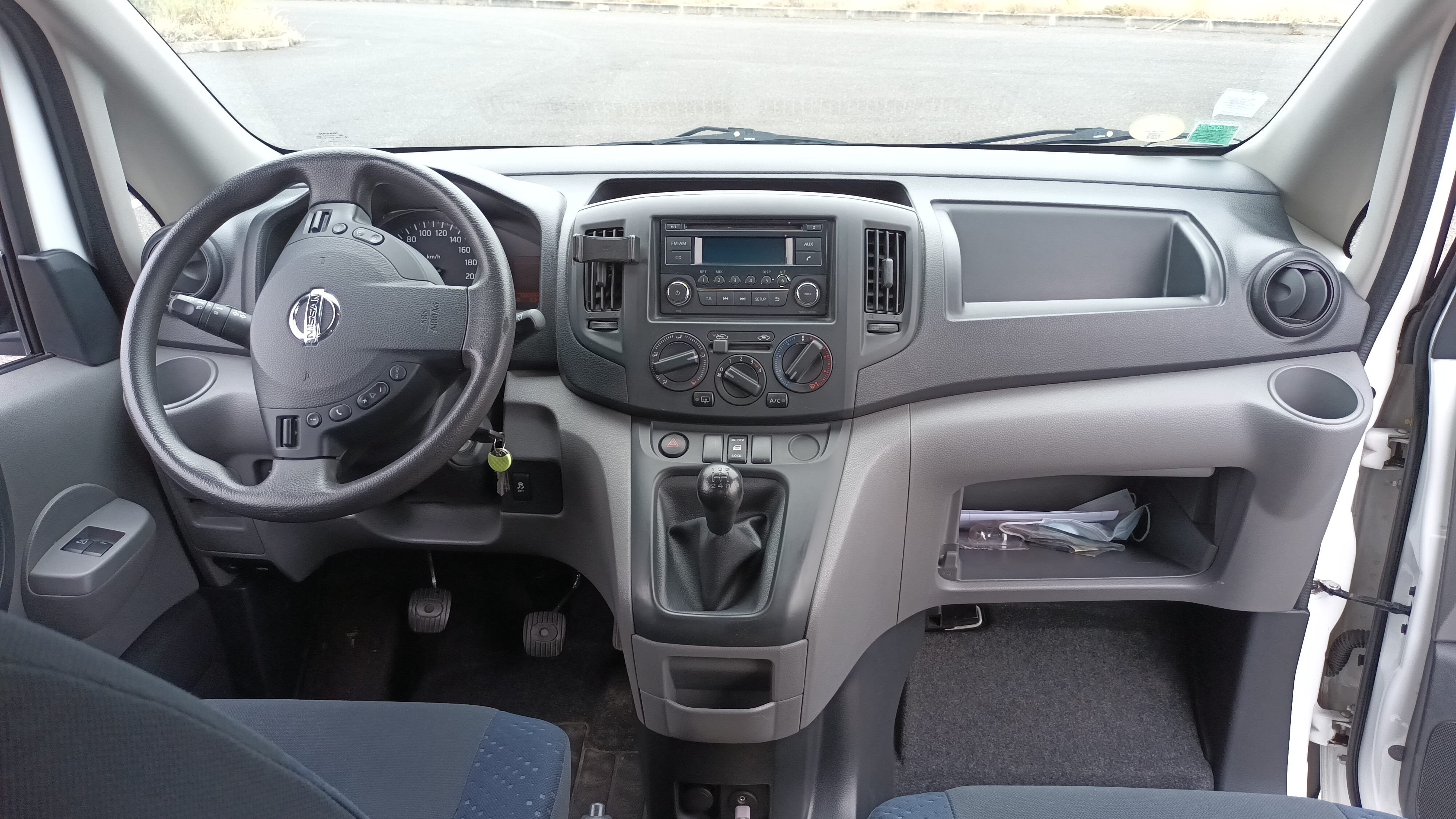 Nissan NV200 avec Entrée audio / iPod