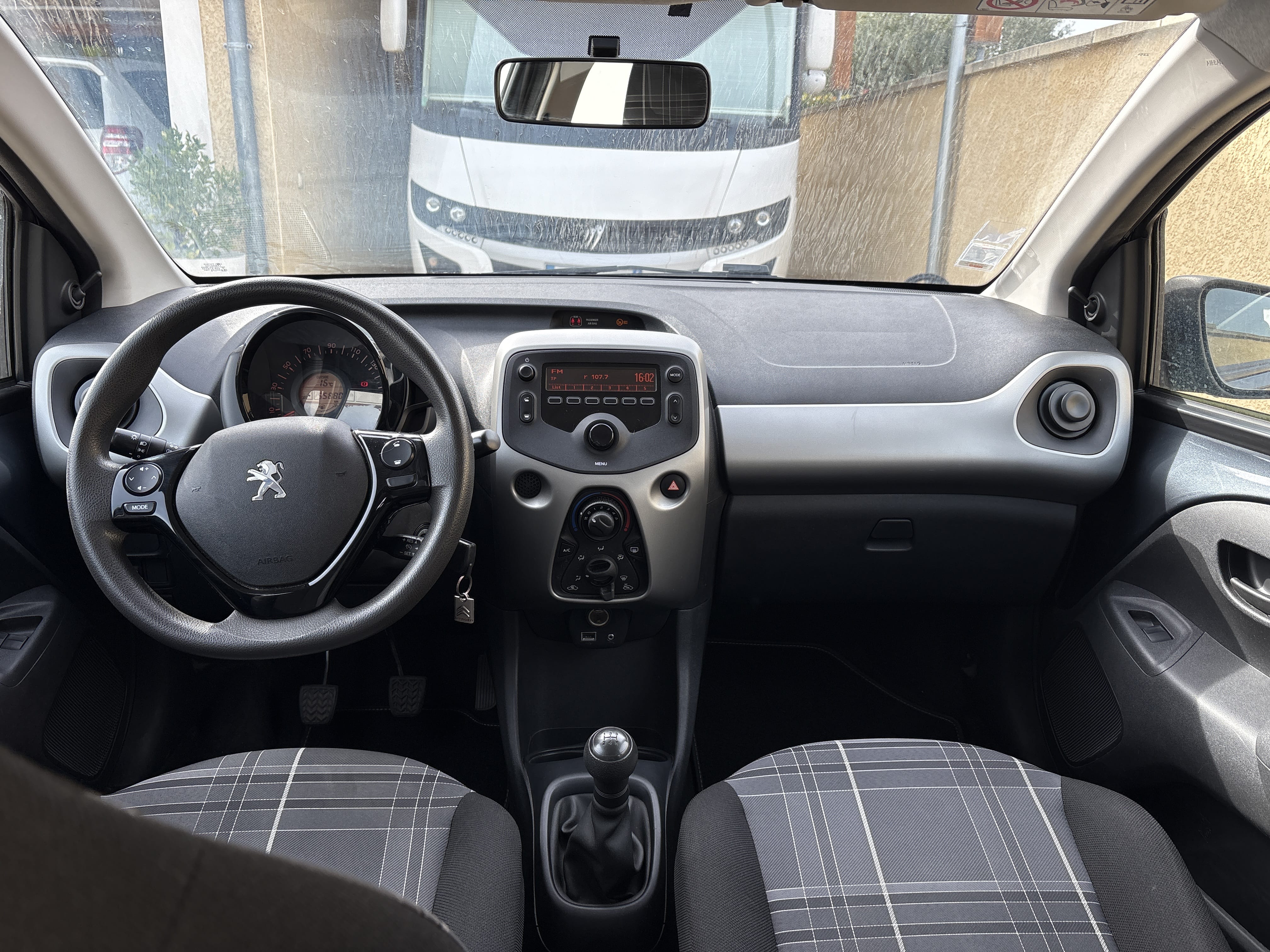 Peugeot 108 avec Régulateur de vitesse