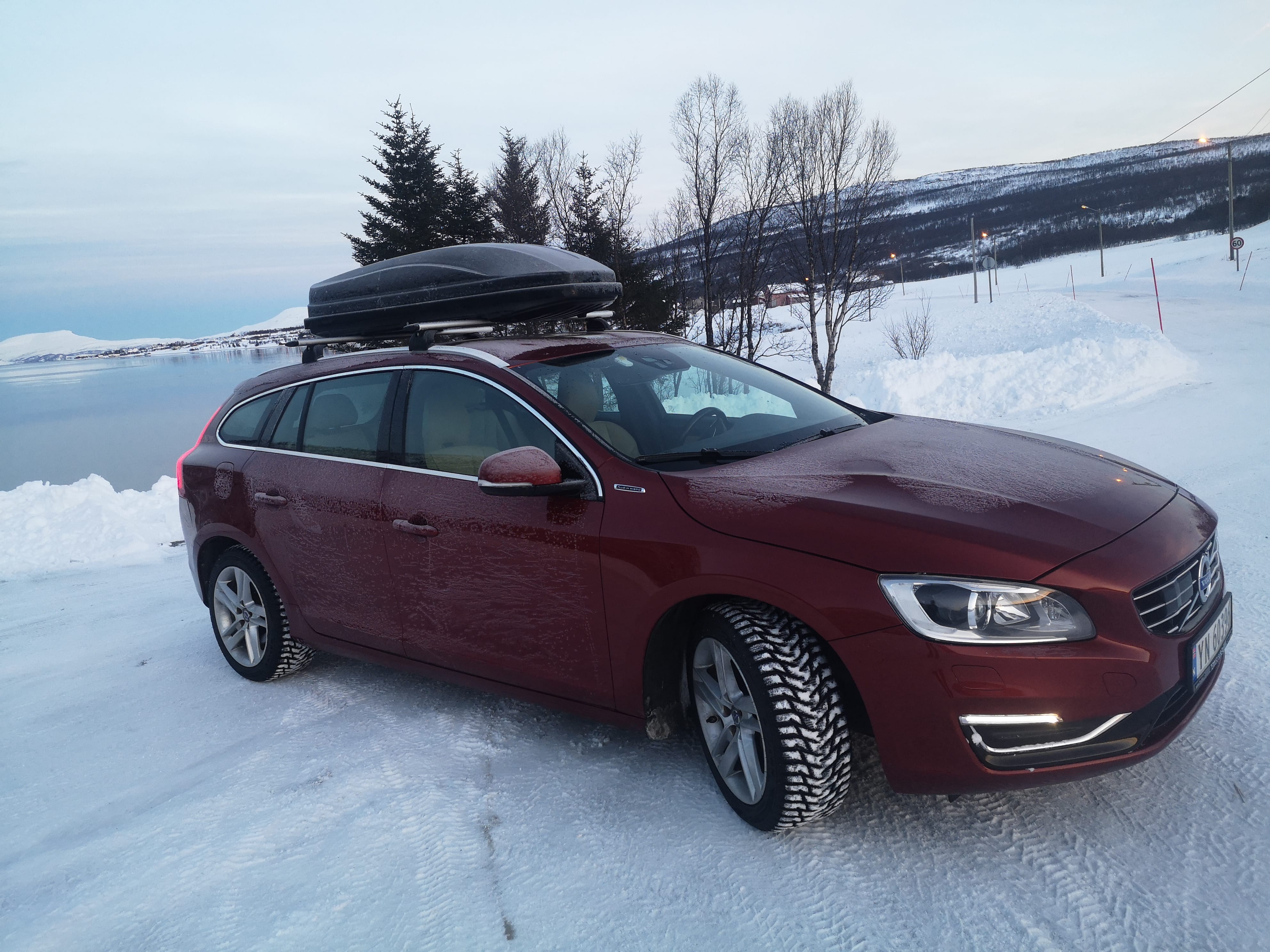 Volvo V60 Plug-in Hybrid, 2017, Diesel / Électrique (hybride), automatique