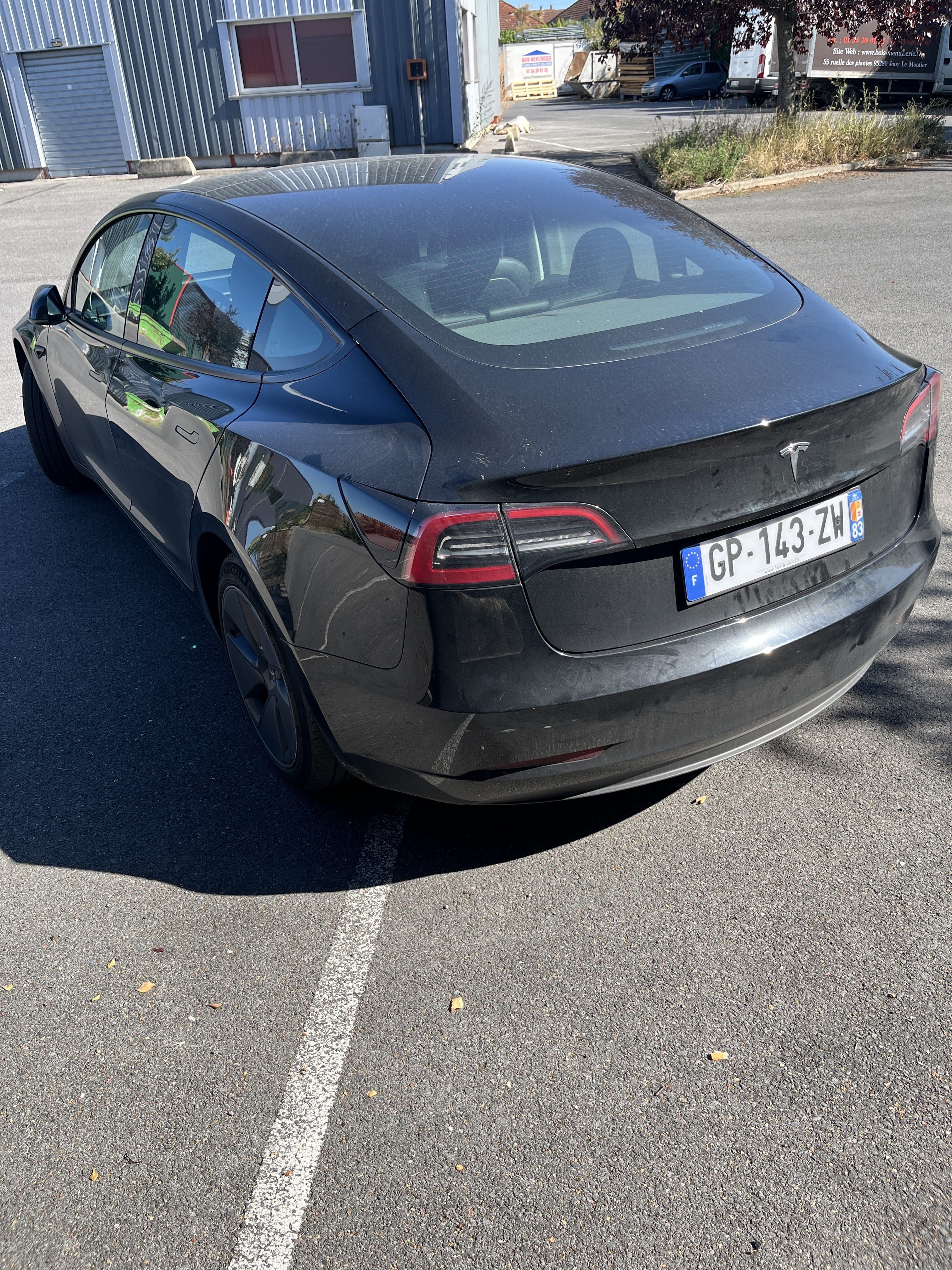Tesla Model 3 Long Range avec GPS