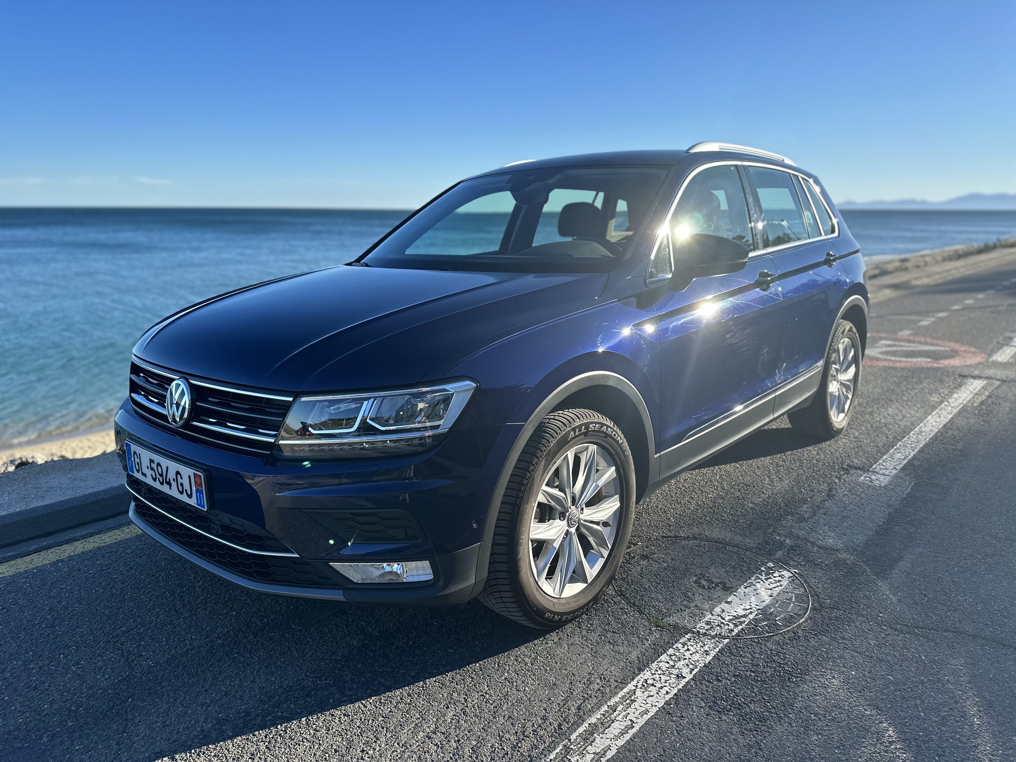 Volkswagen Tiguan 2.0 TSI avec Pneus neige