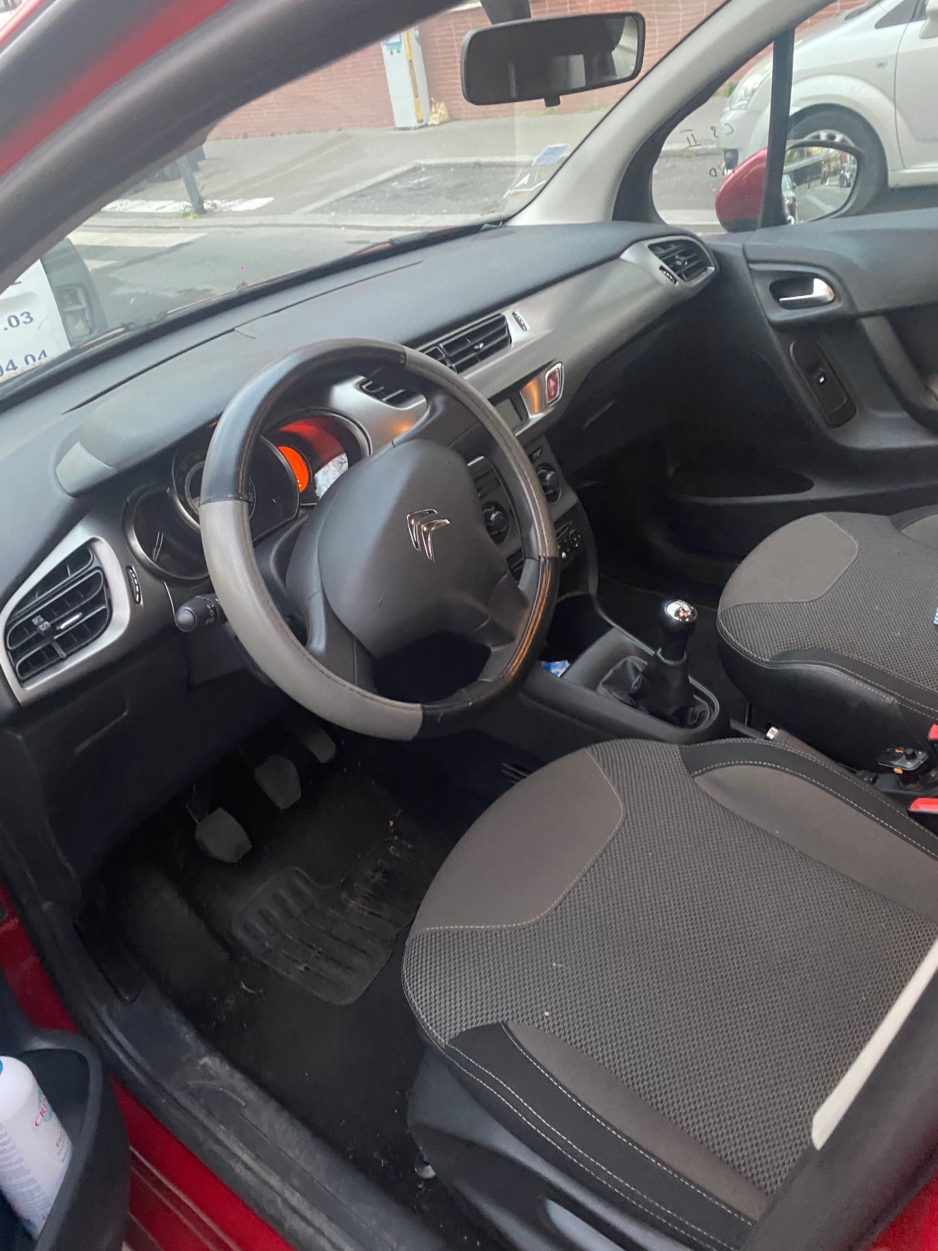 Citroen C3 avec Siège bébé