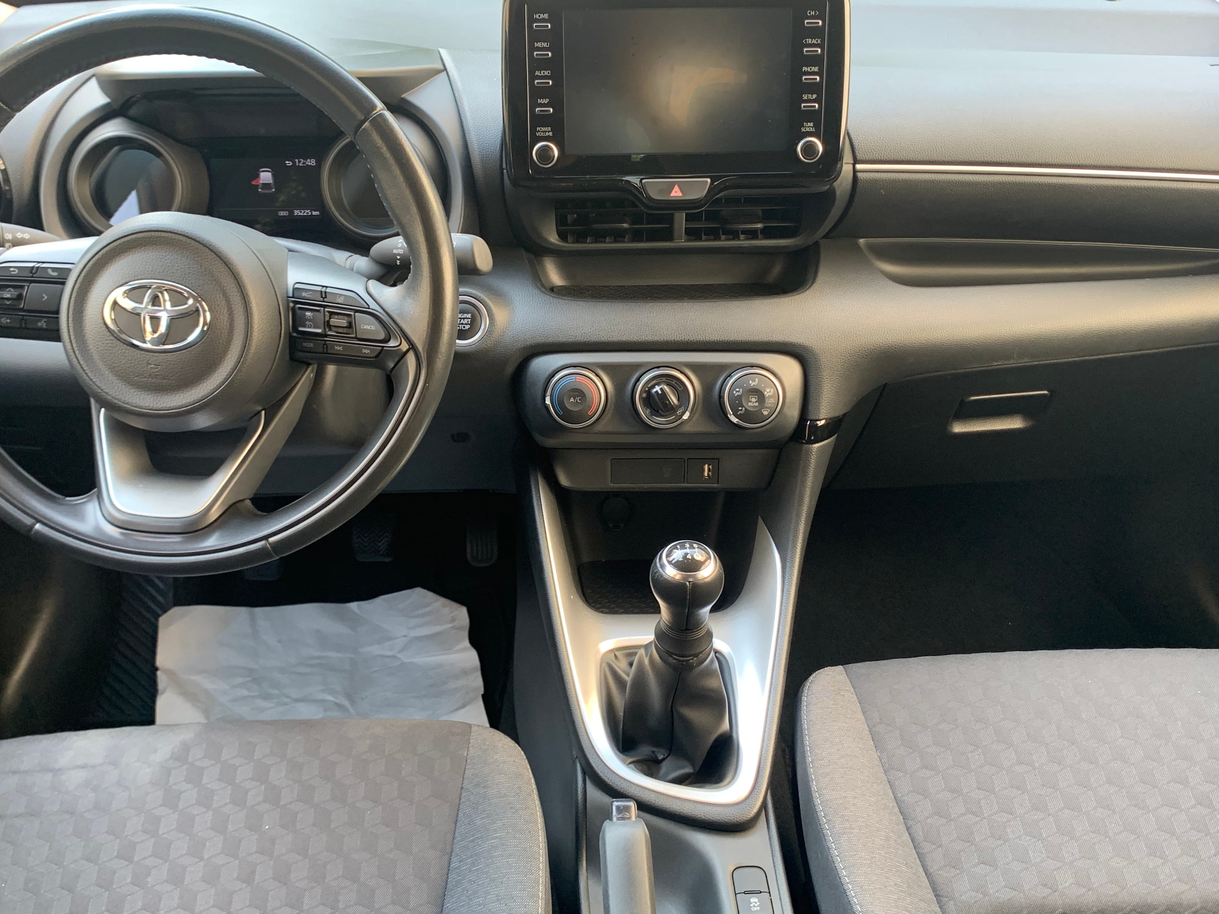 Toyota Yaris avec Régulateur de vitesse