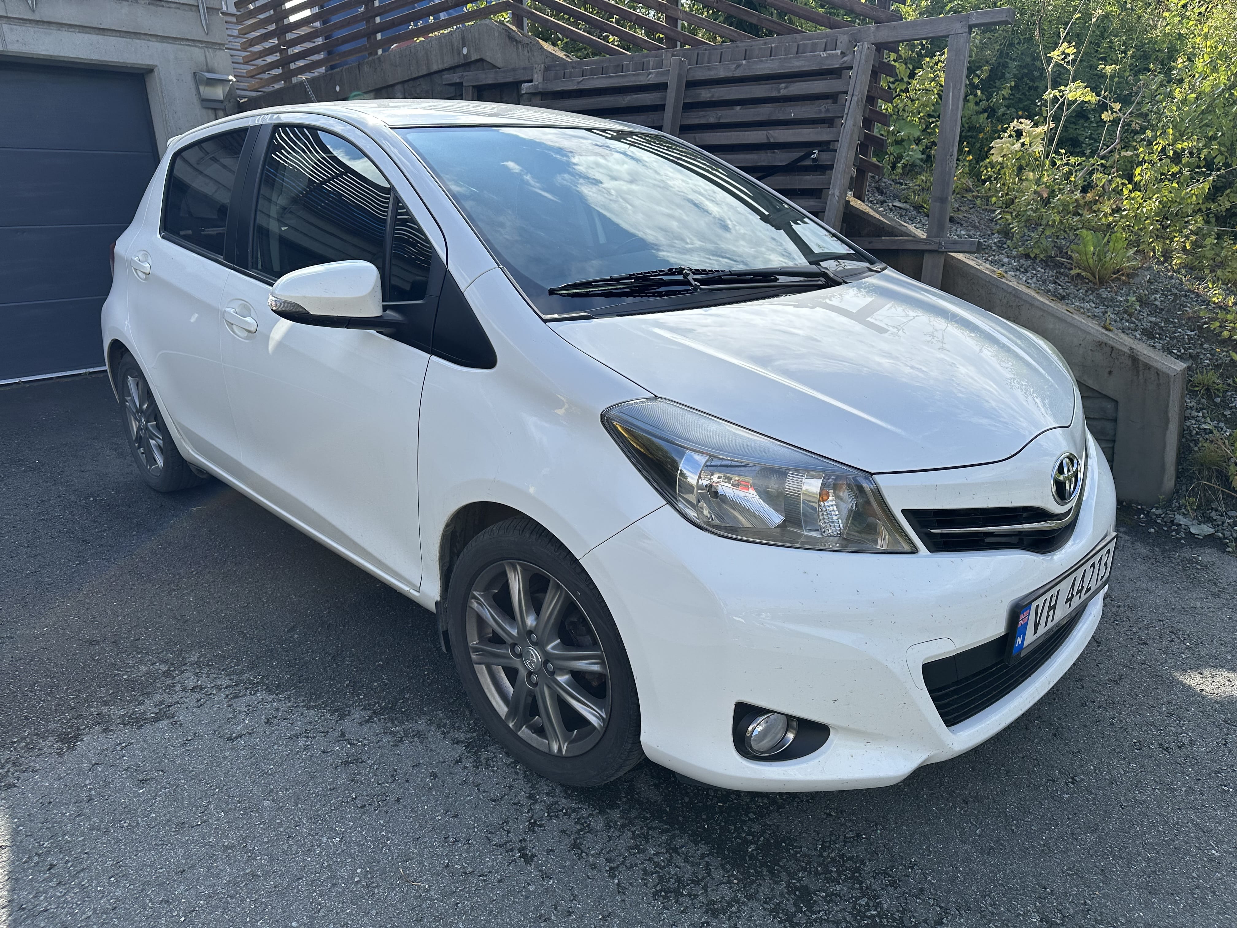 Toyota Yaris, 2012, Blyfri 95