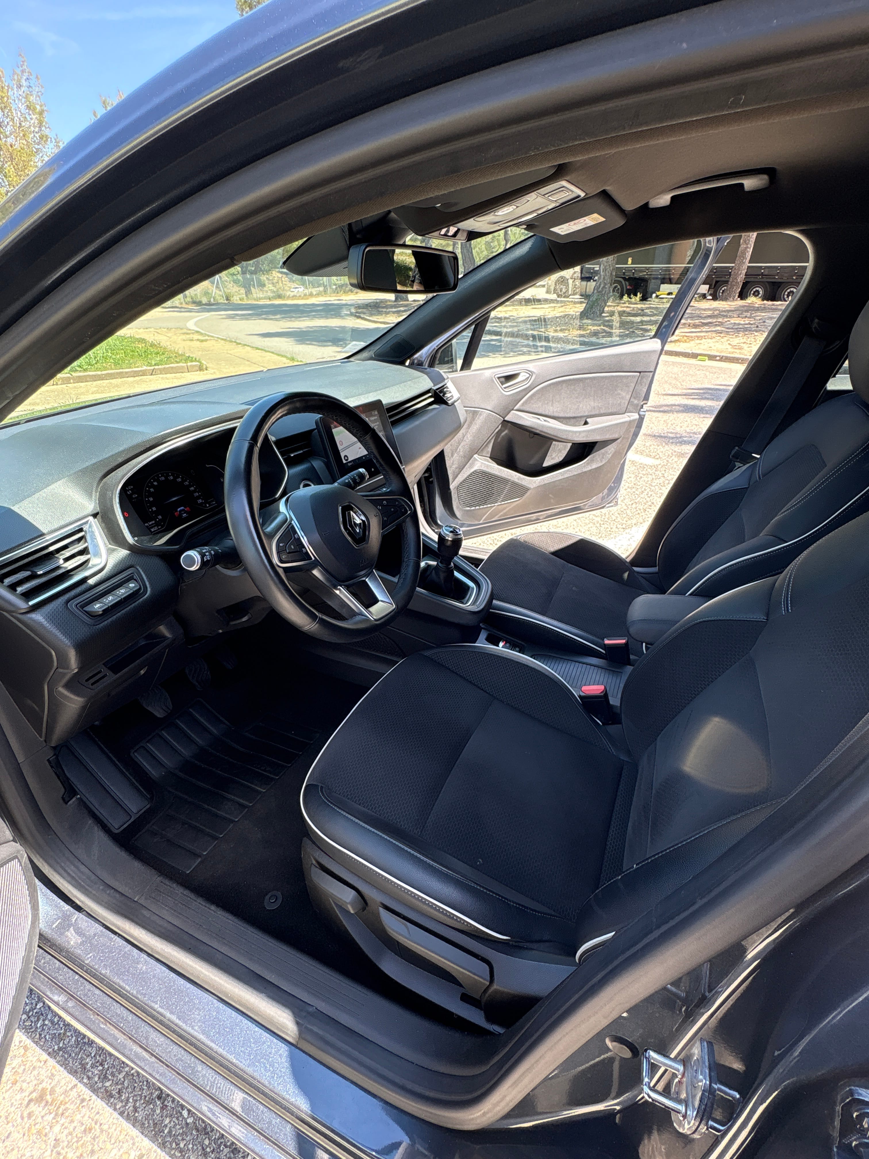 Renault Clio 1.0 tce avec Audio Bluetooth