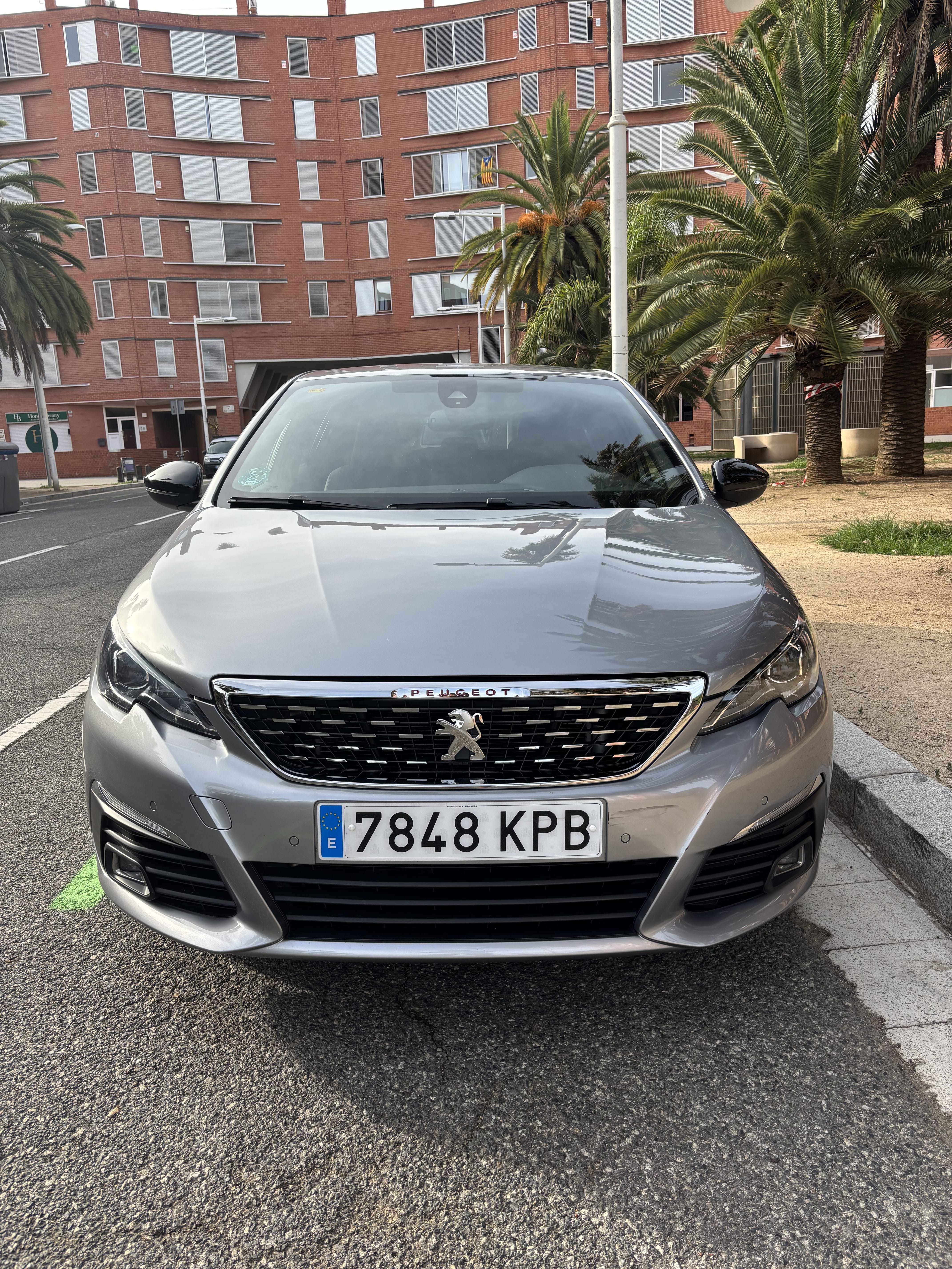 Peugeot 308 mit Apple CarPlay