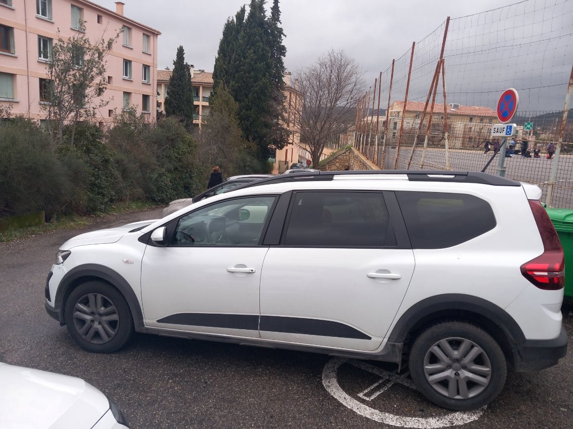 Dacia Jogger with Air conditioning