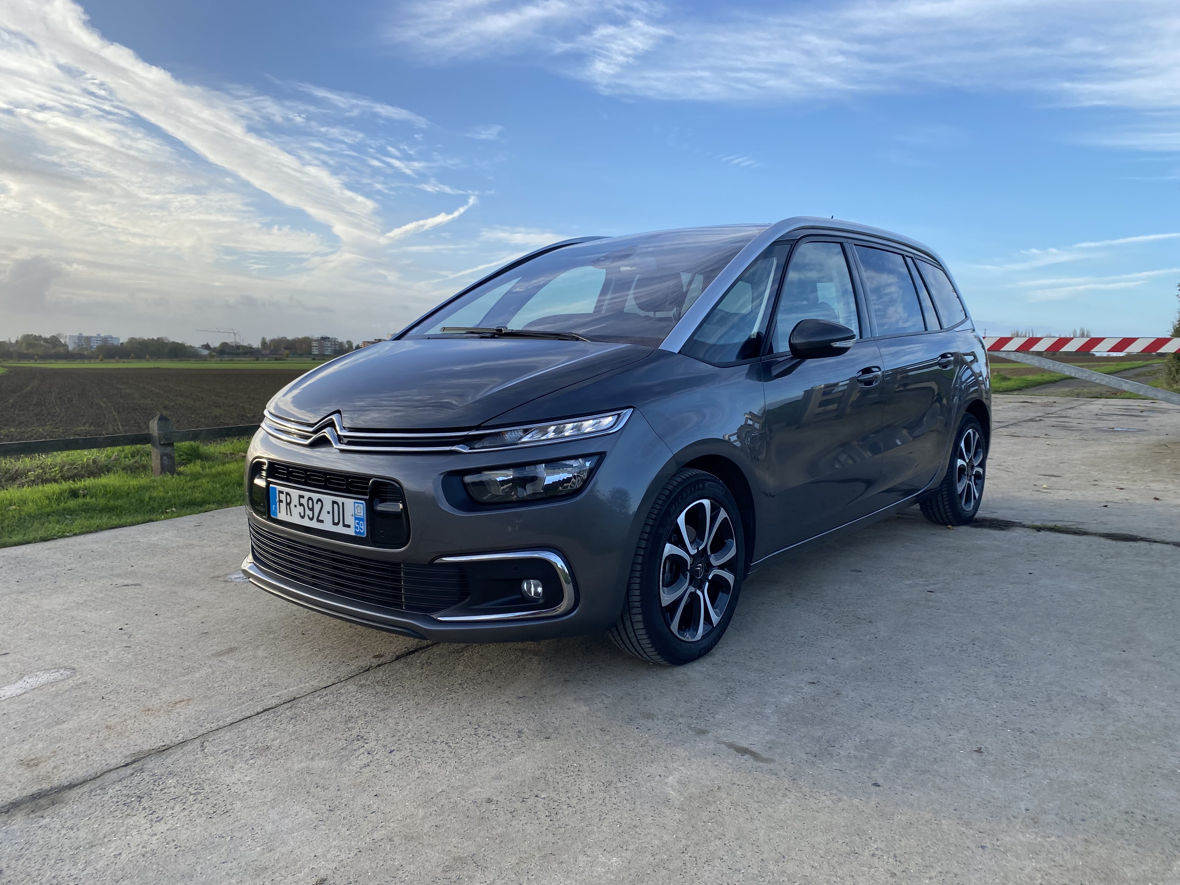 Citroen C4 Grand Spacetourer, 2020, Essence 98, automatique, 7 places