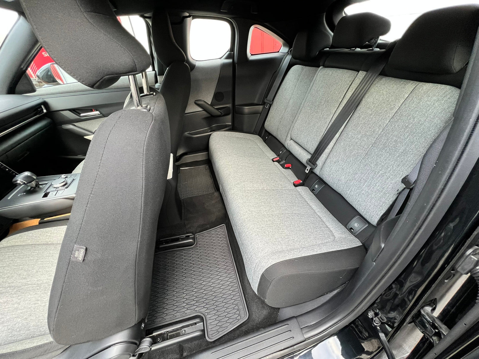Mazda MX-30 med Babysete