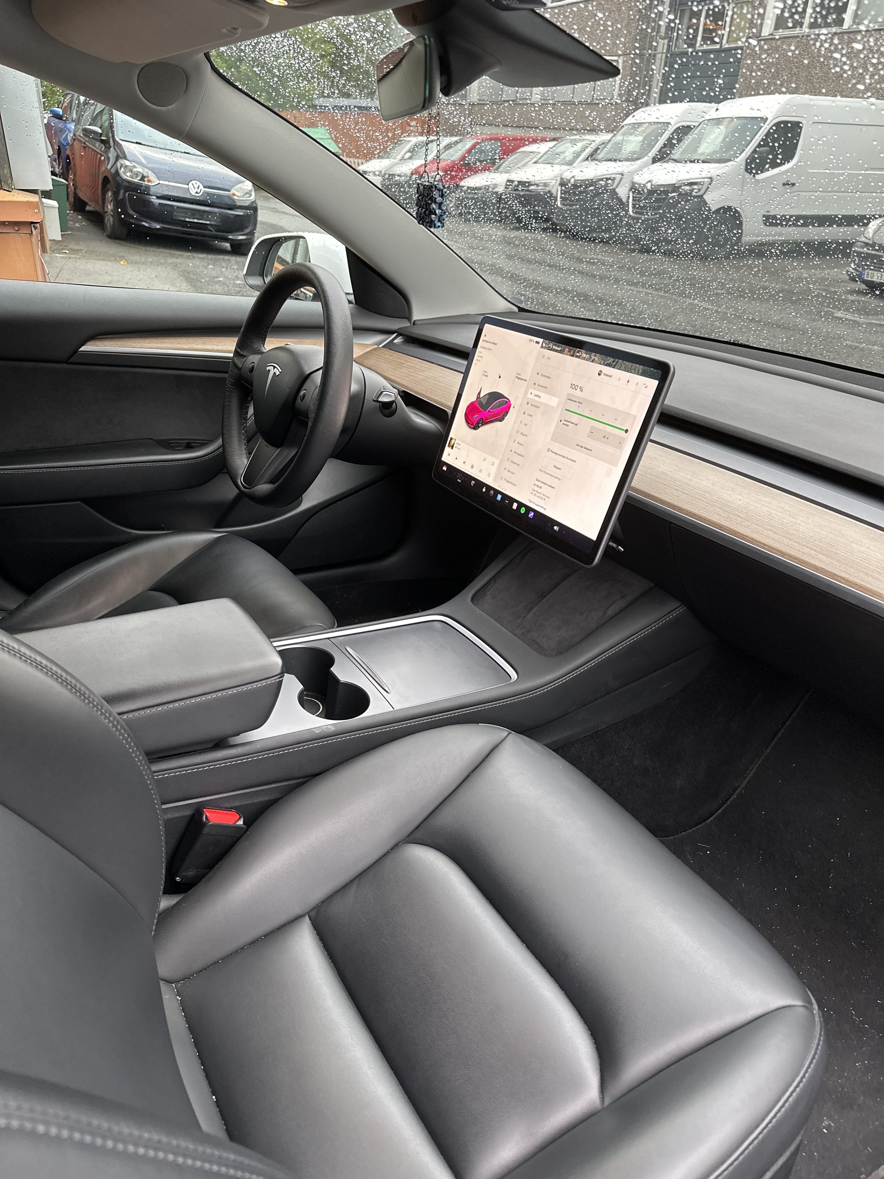Tesla Model 3 Standard Range Plus med Cruisekontroll
