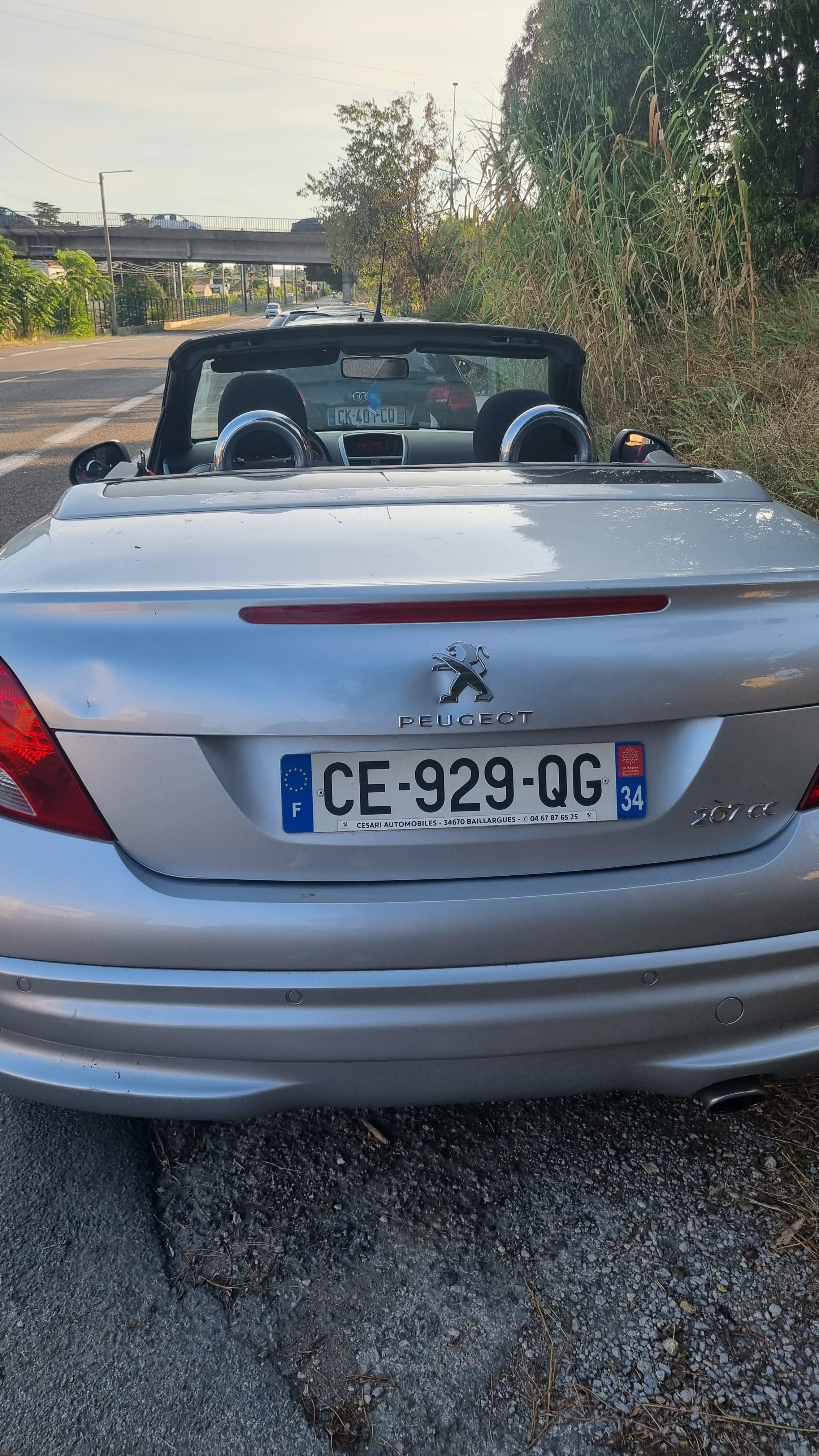 Peugeot 207 CC avec Entrée audio / iPod