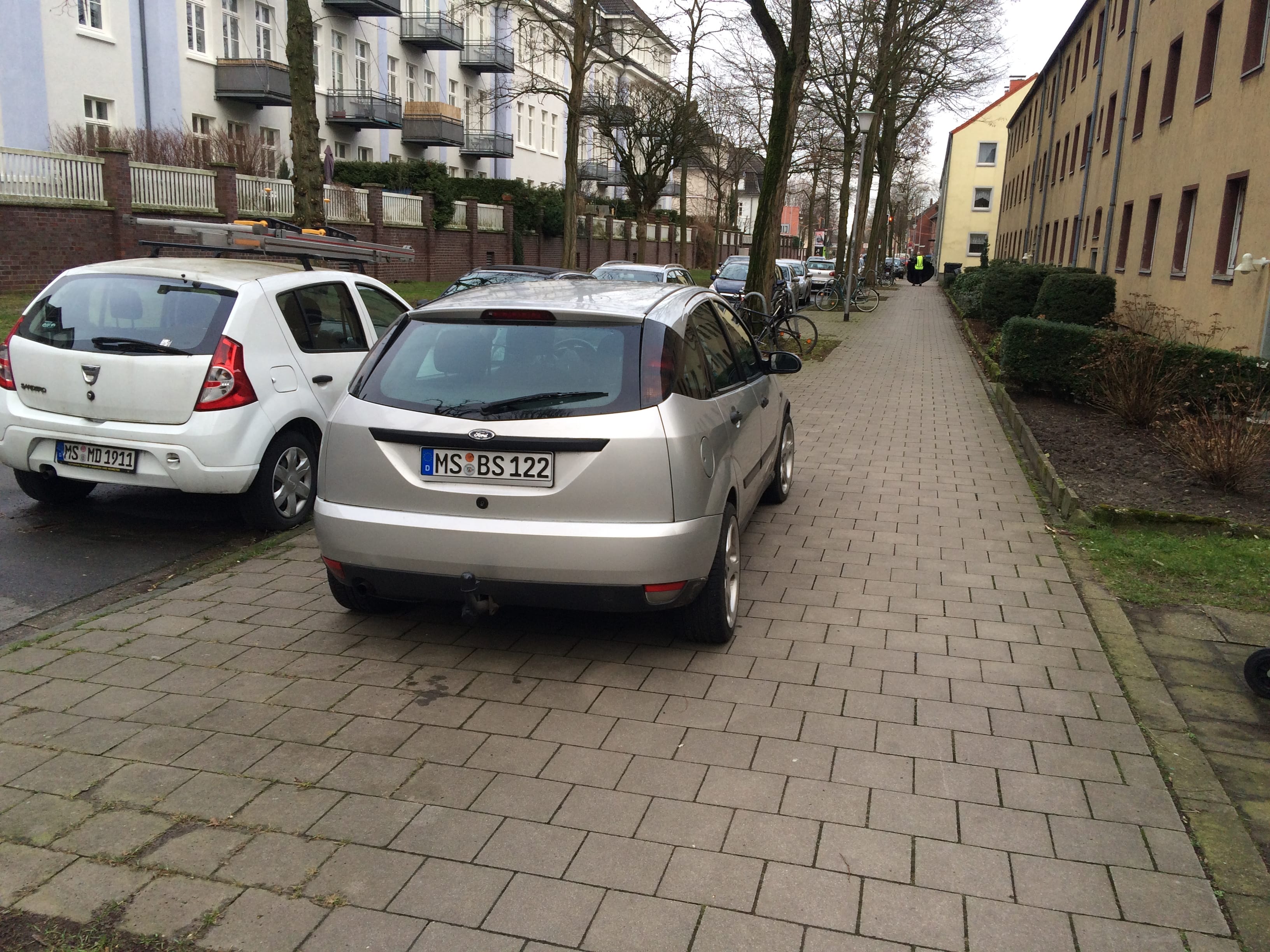 Ford Focus 1,6 AHK mit Audio-/iPod-Zugang