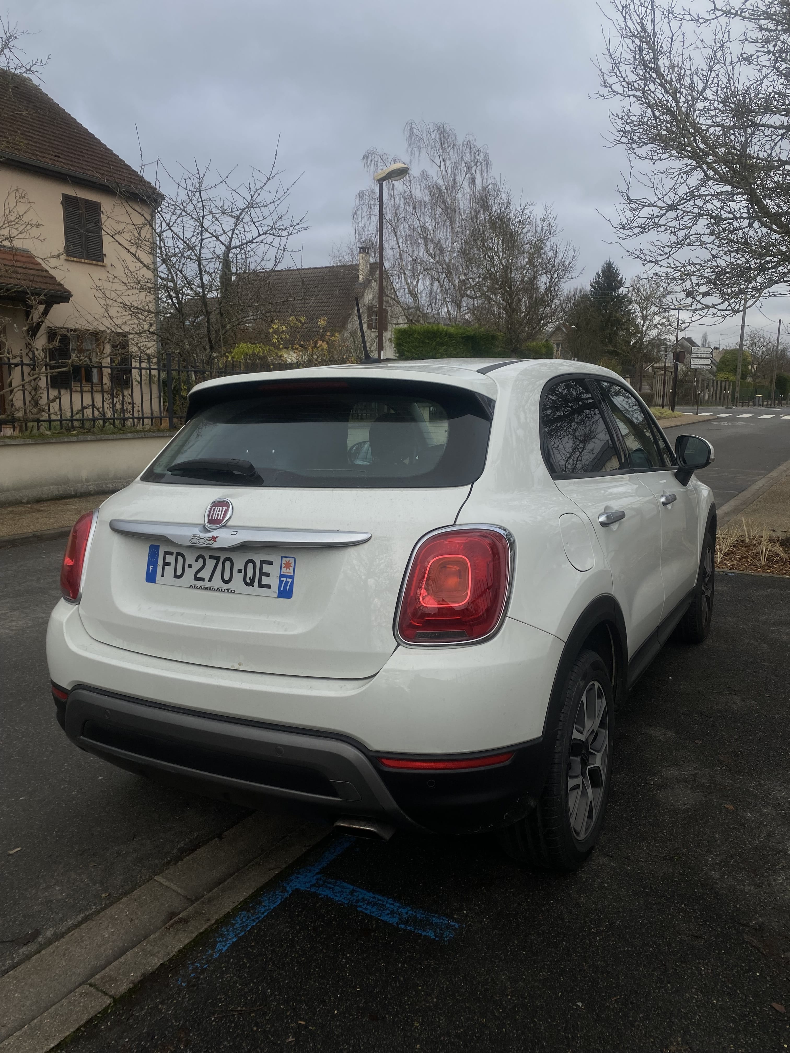 Fiat 500 X avec GPS