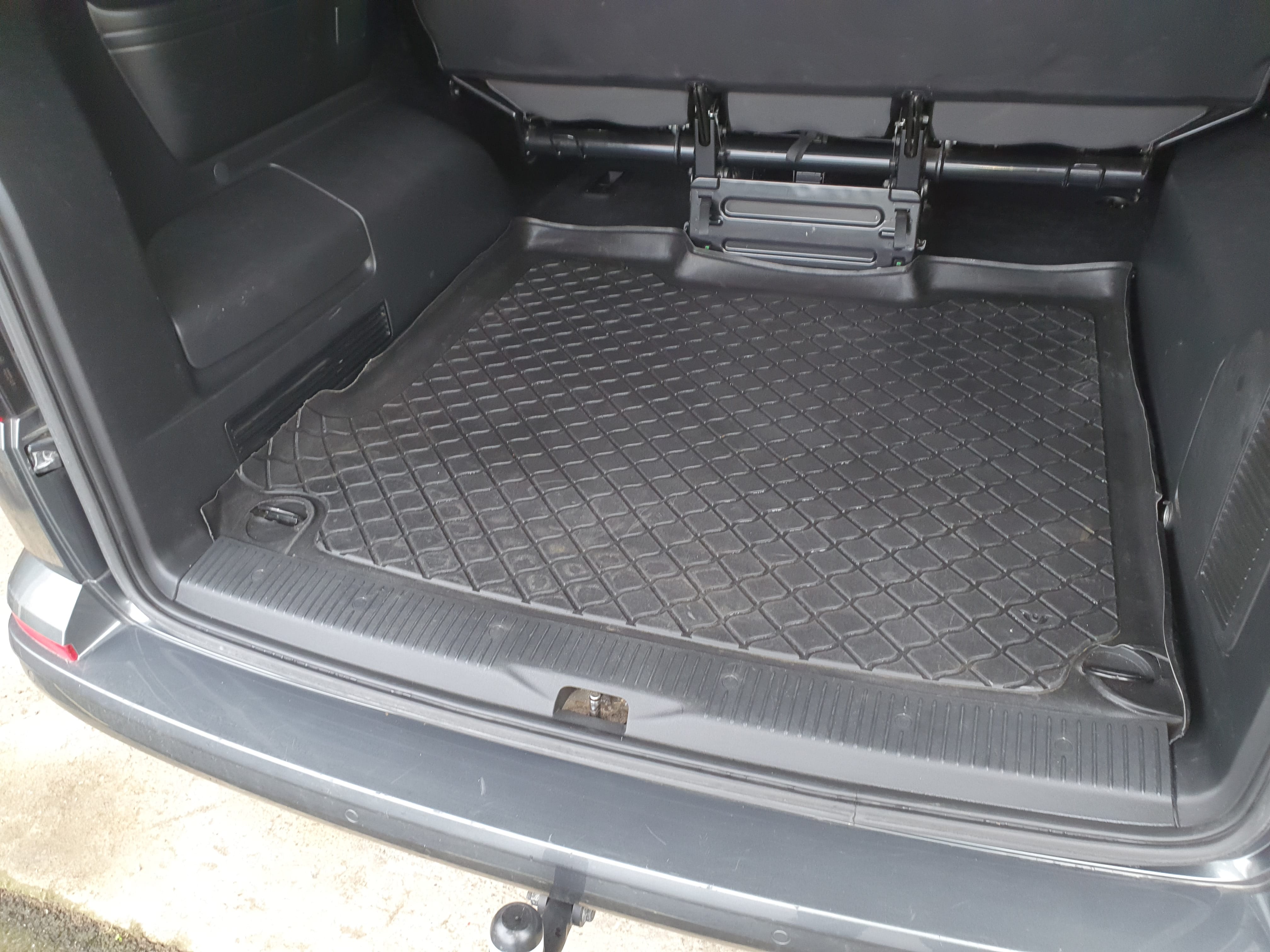 Volkswagen Transporter Combi 2.0 tdi 150 dsg, 2017, Diesel, automatique, 9 places et plus