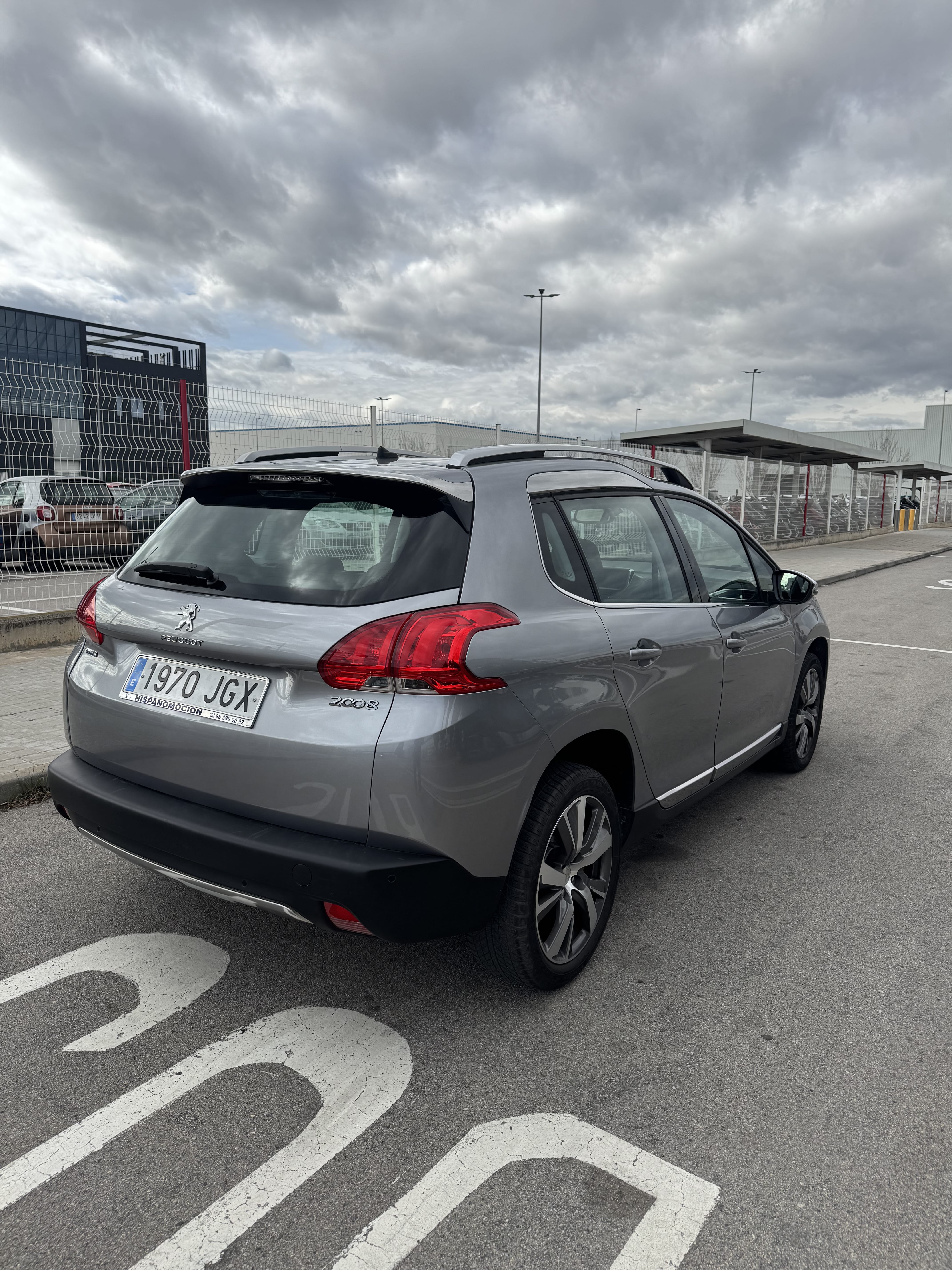 Peugeot 2008 con Aire acondicionado