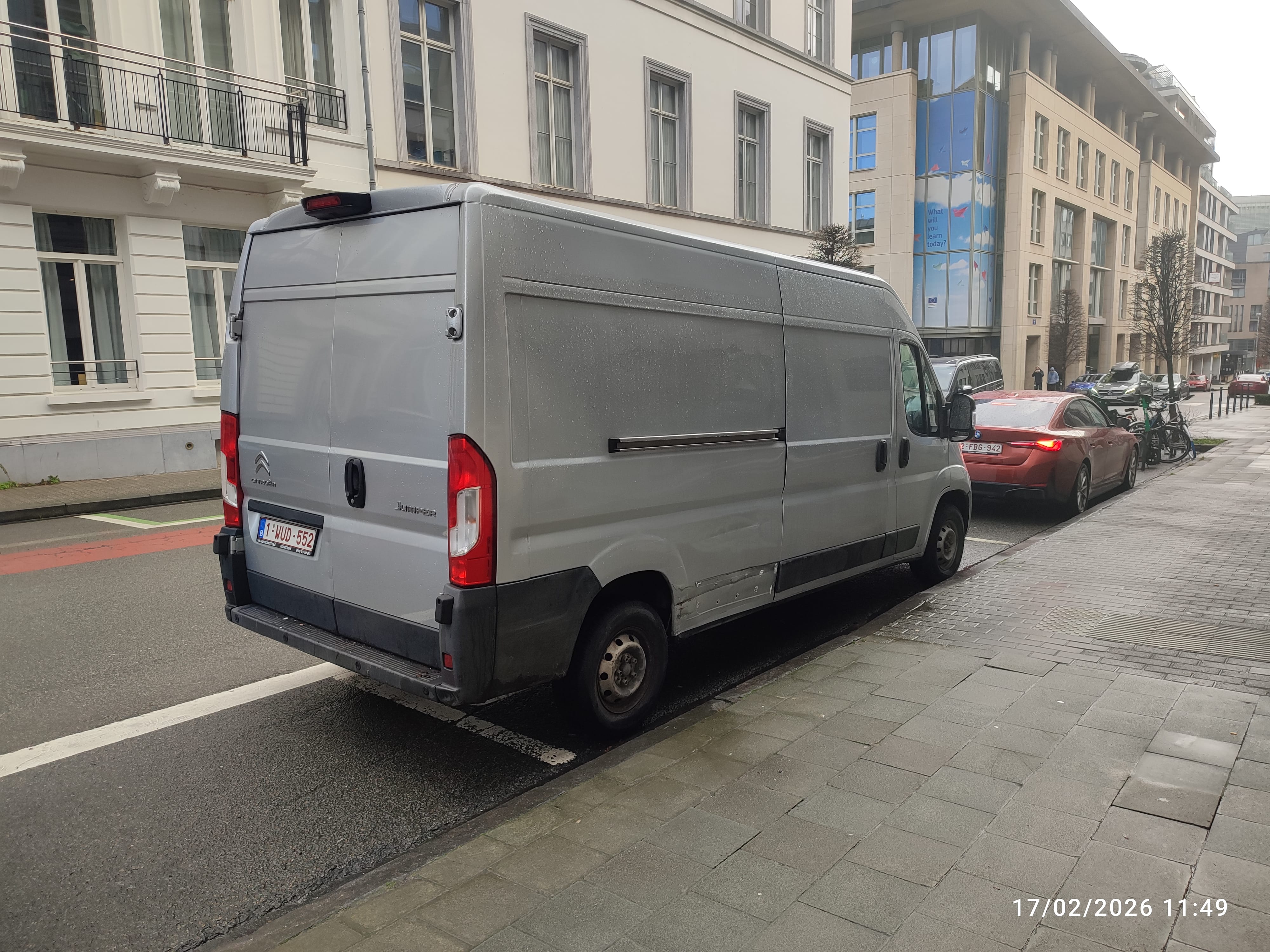 Citroen Jumper 2.0 HDI L3H2 entièrement équipée