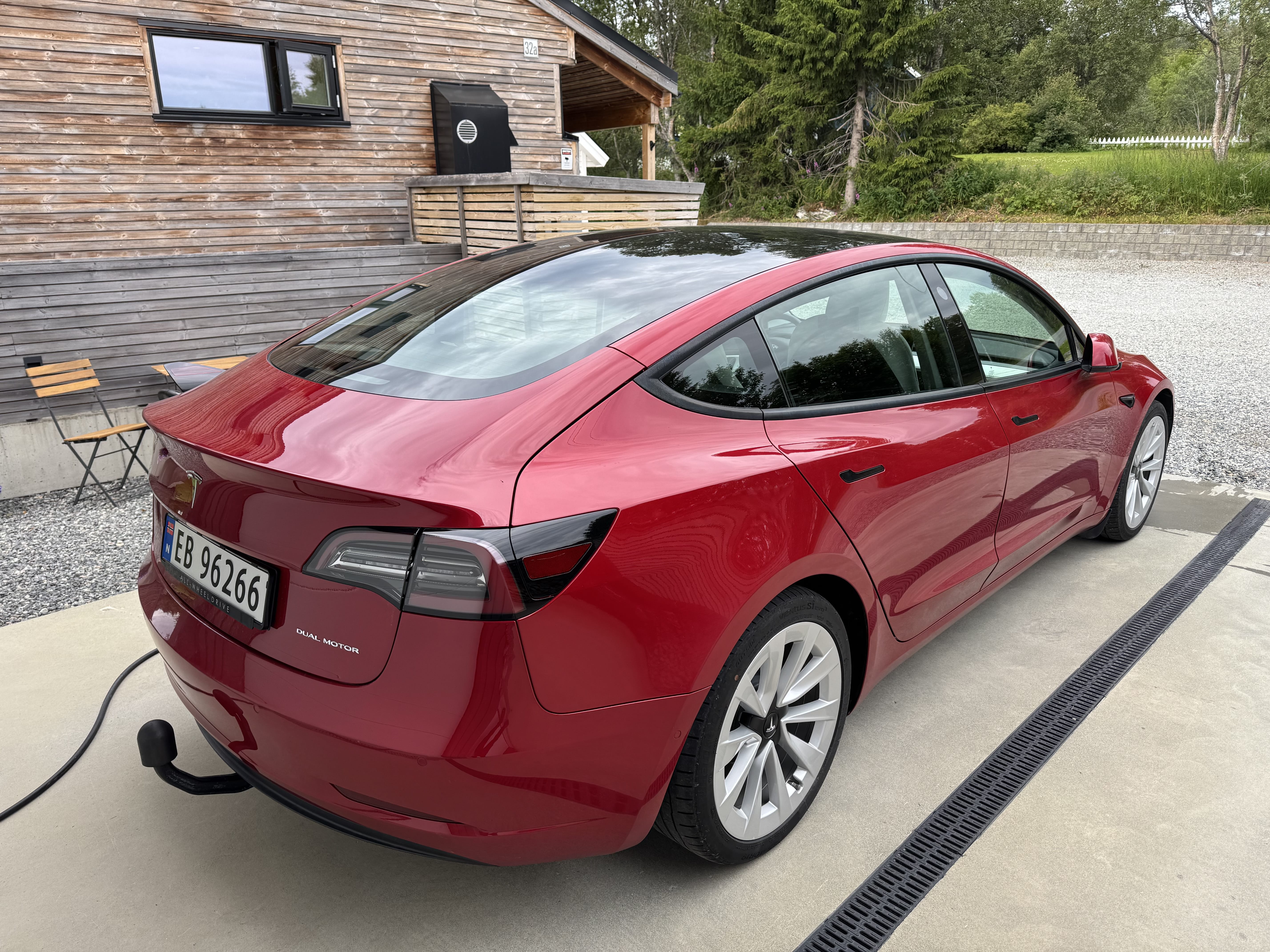 Tesla Model 3 Long Range met Bluetooth audio