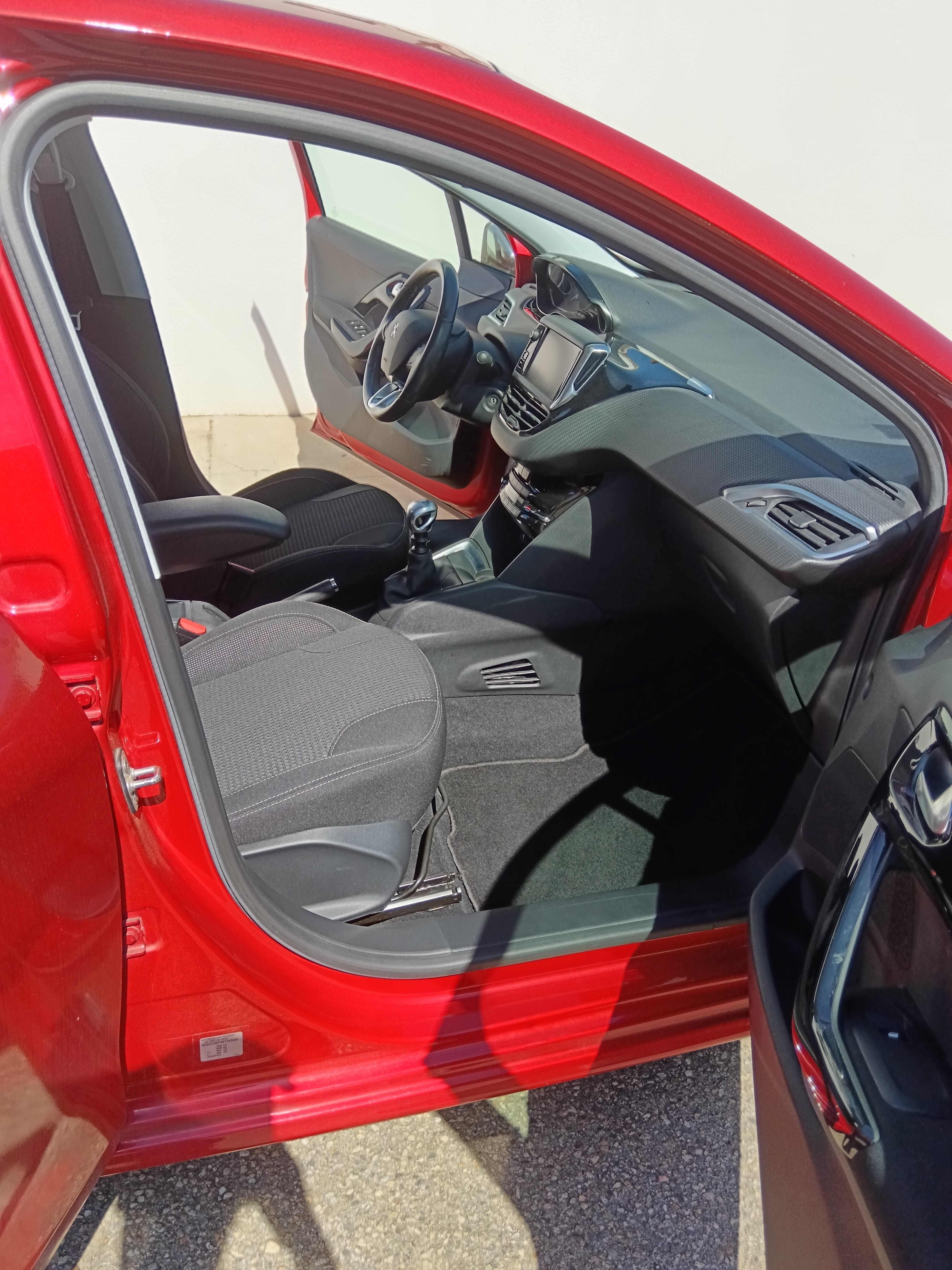 Peugeot 208 avec Caméra de recul