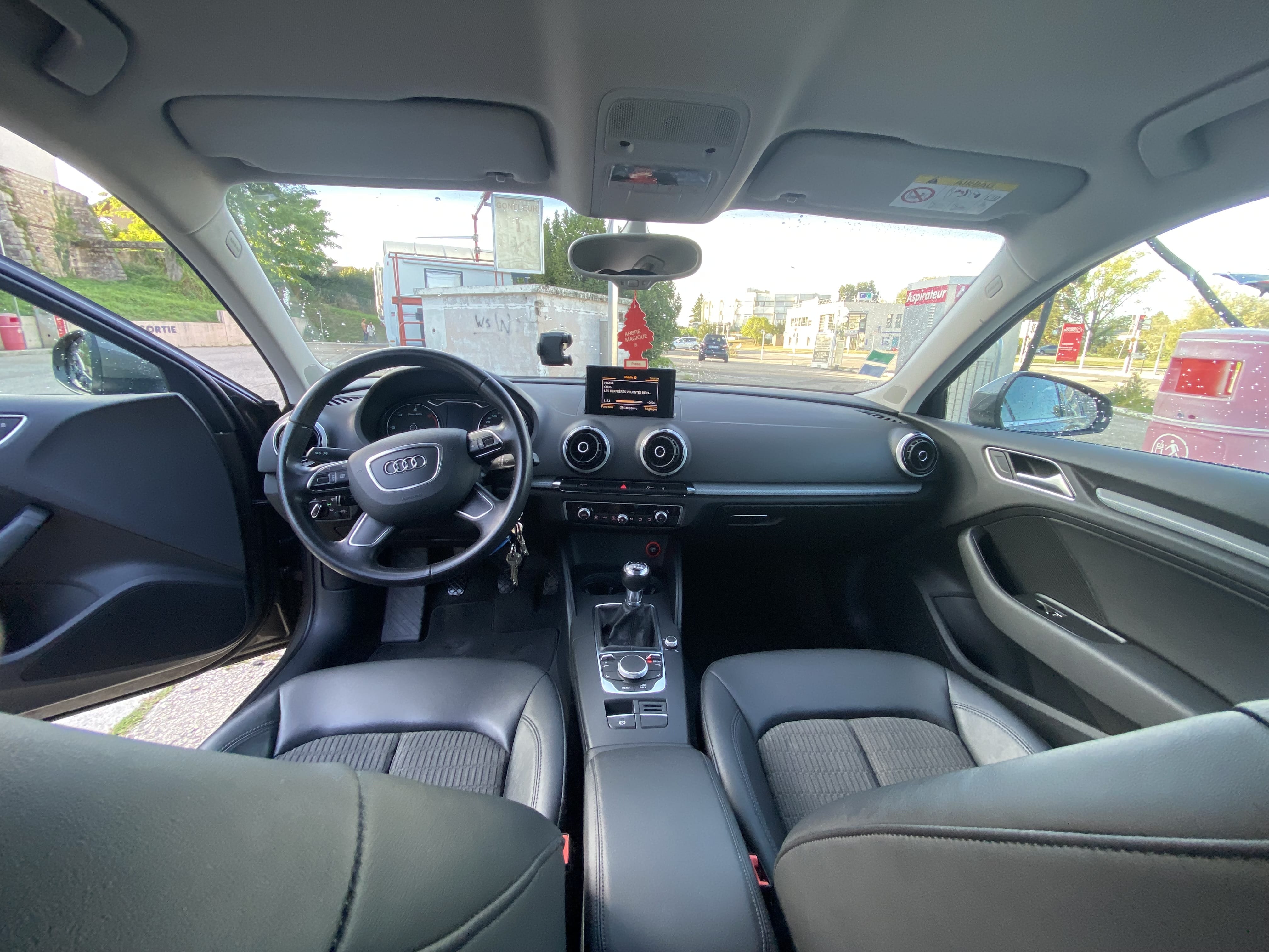 Audi A3 Sportback avec Audio Bluetooth