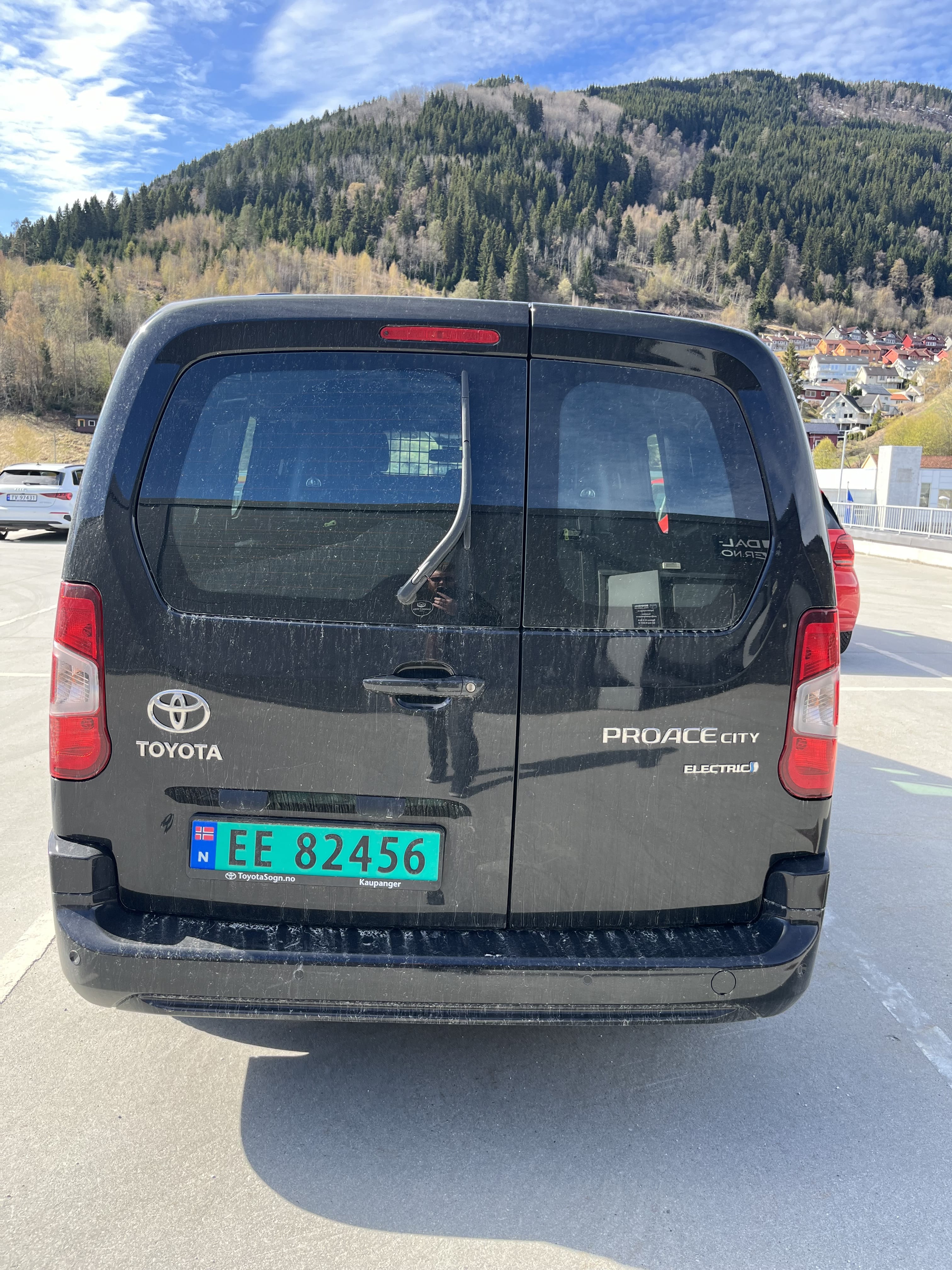 Toyota Proace City Electric med Apple CarPlay
